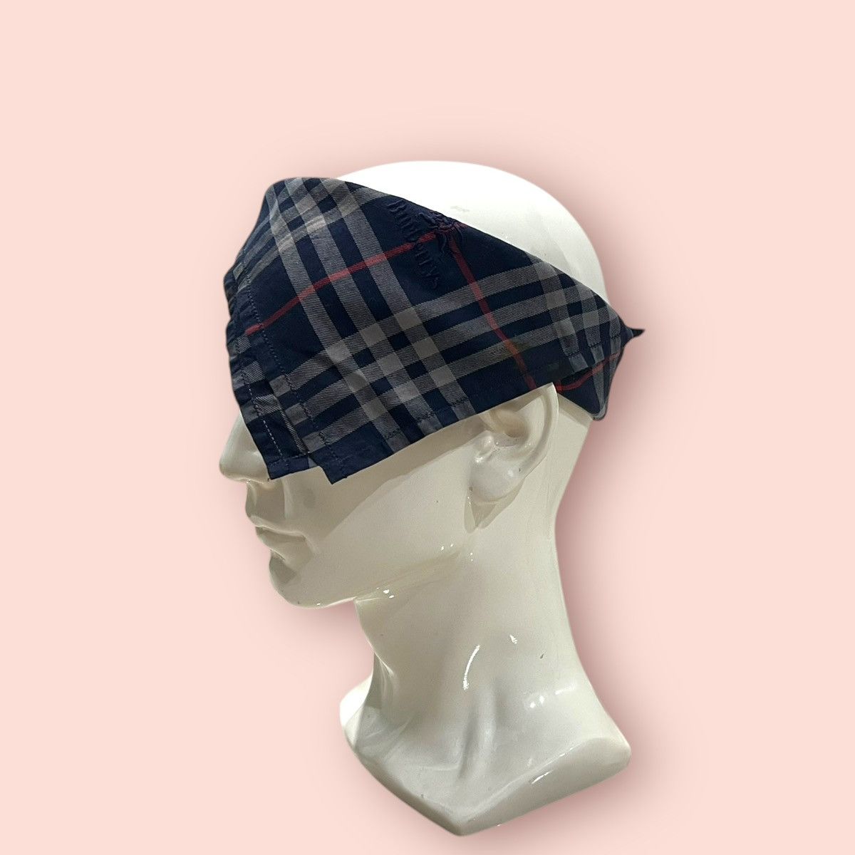 Burberry × Designer ICONIC BURBERRYS BLACK LABEL PLAID NOVA CHECK HANDKERCHIEF Size ONE SIZE - 3 Thumbnail