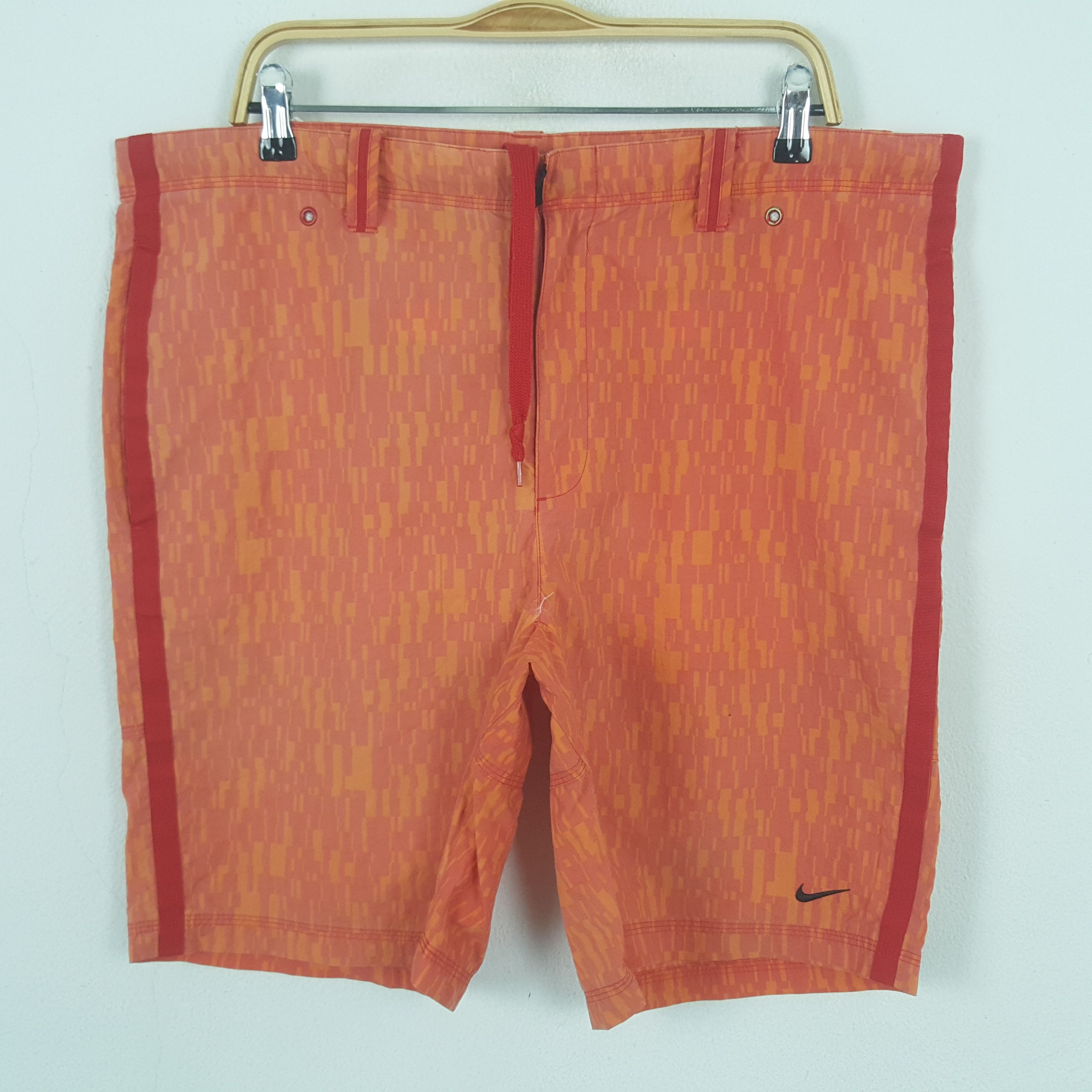 Nike Vintage Nike Shorts Pants Size US 40 / EU 56 - 1 Thumbnail