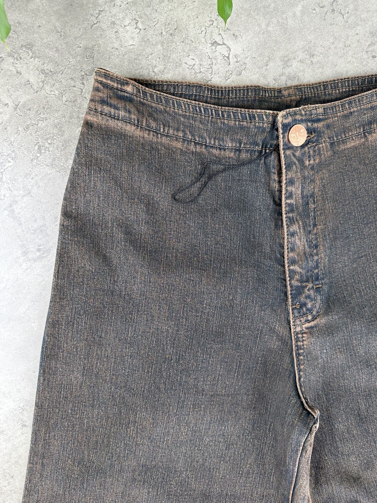 Japanese Brand Vintage Wide Jeans Y2K Size 27" / US 4 / IT 40 - 2 Thumbnail