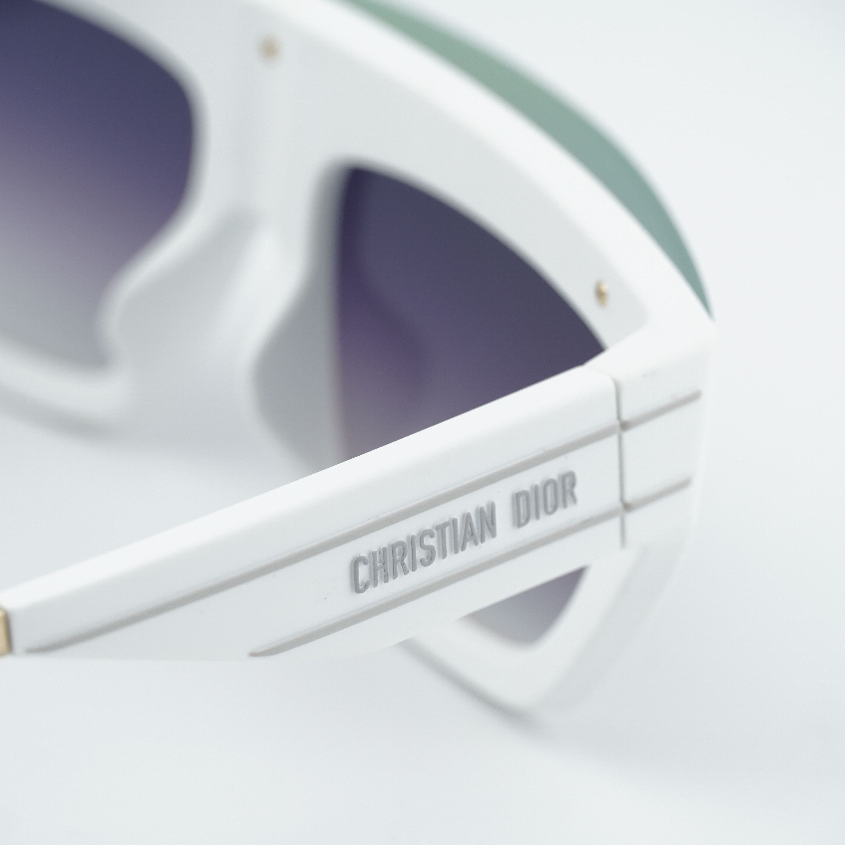 Dior Dior DIORCLUB M7U 51A5 Sunglasses White Shield Frame Size ONE SIZE - 7 Thumbnail