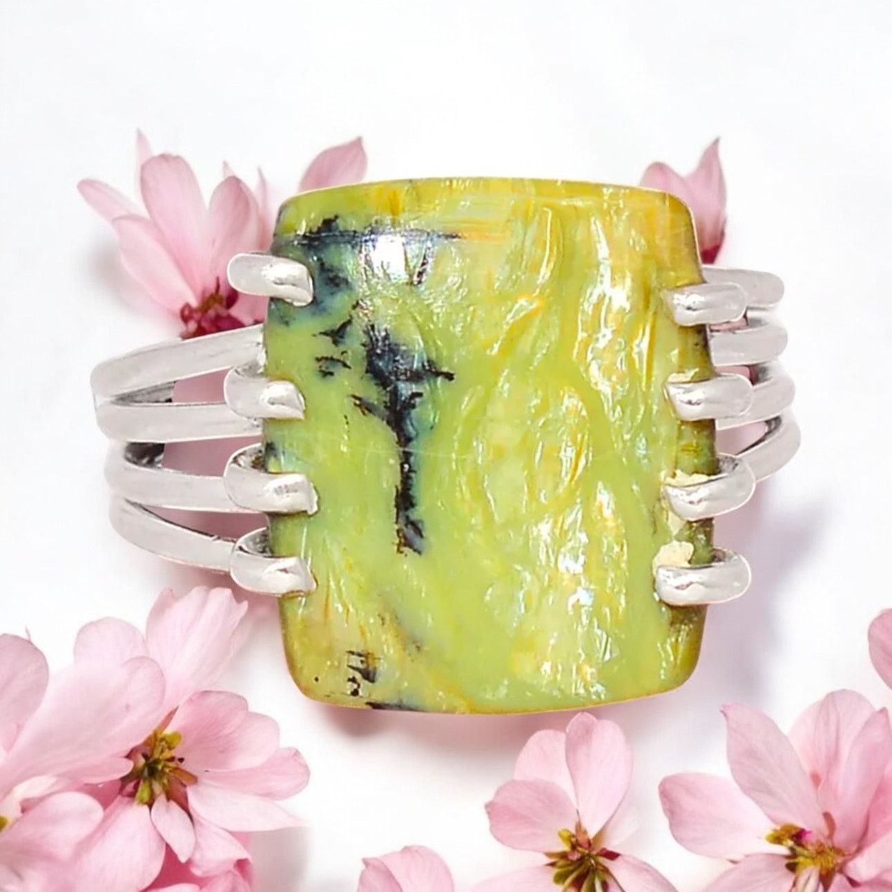 The Unbranded Brand Tanzania Imperial Opal Sterling Silver Ring Size ONE SIZE - 3 Thumbnail