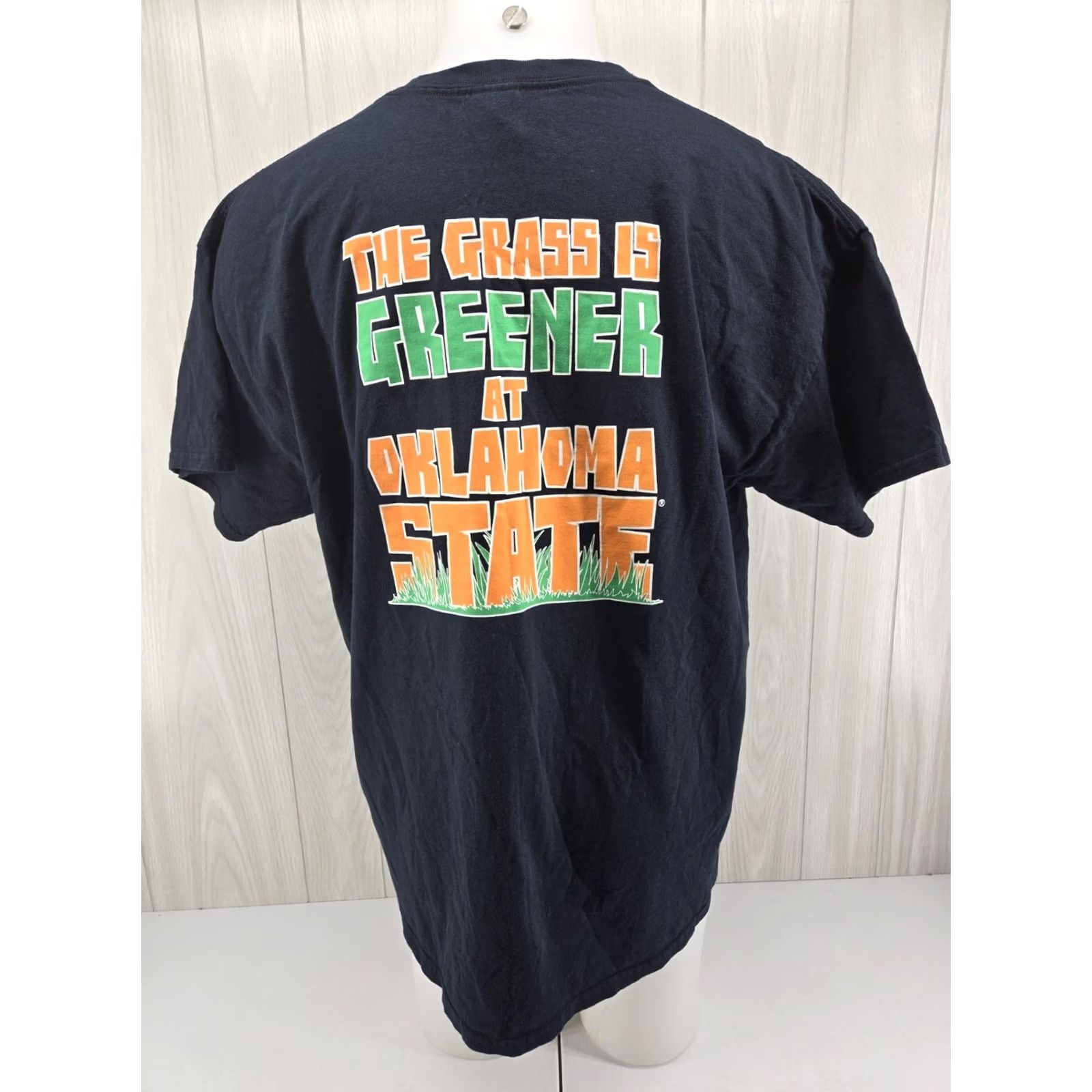 Gildan Oklahoma State Turff Cowboys OSU NCAA T Shirt XL DBL Sided Black Mens Size US XL / EU 56 / 4 - 2 Thumbnail