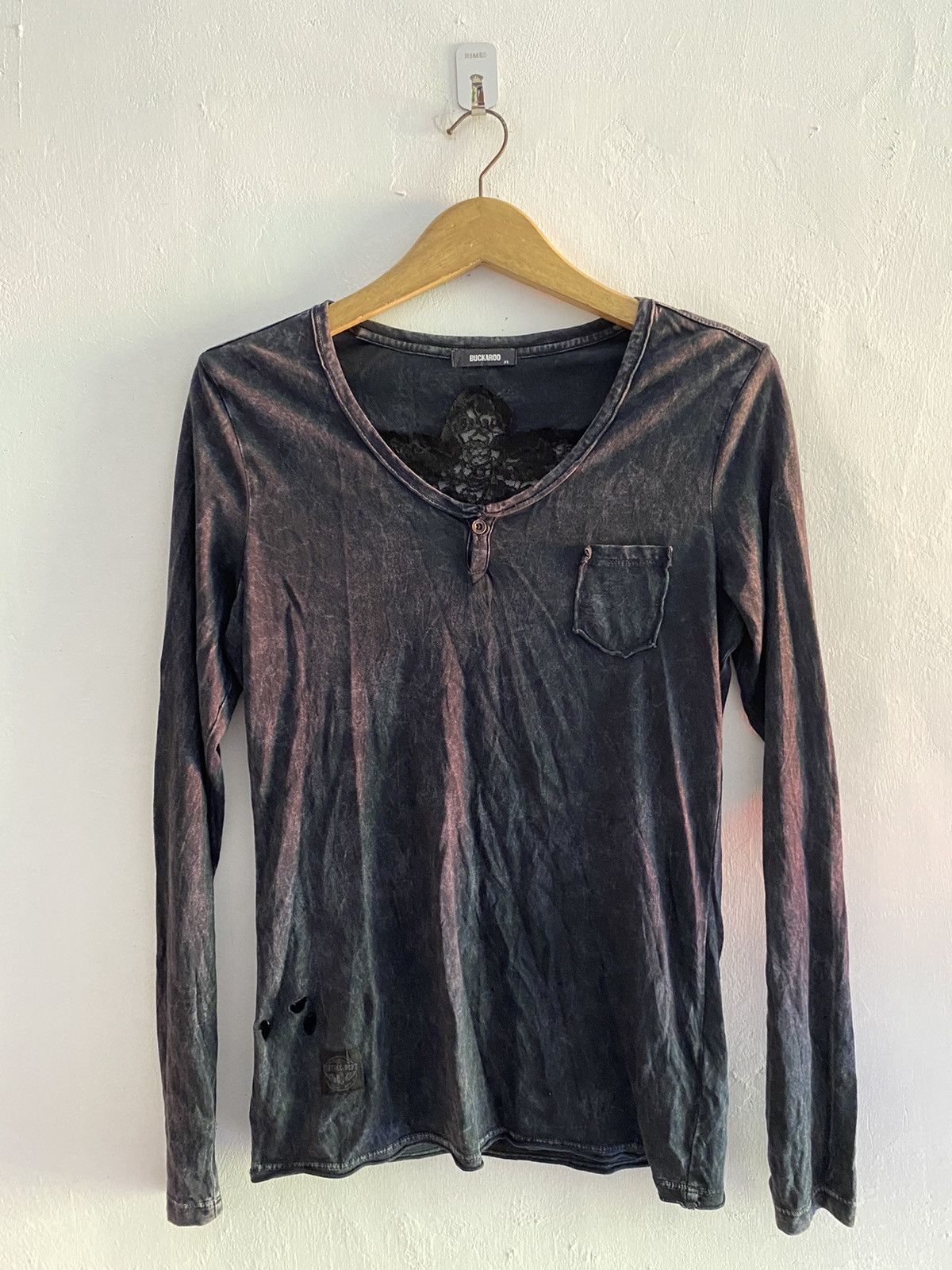 20471120 buckaroo distressed pocket washed black longsleeve tshirt Size US M / EU 48-50 / 2 - 1 Thumbnail