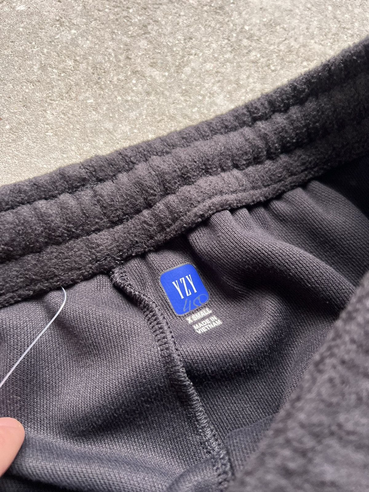 Gap × Yeezy Yeezy Gap Fleece Polar Pants XS Size US 27 - 3 Thumbnail