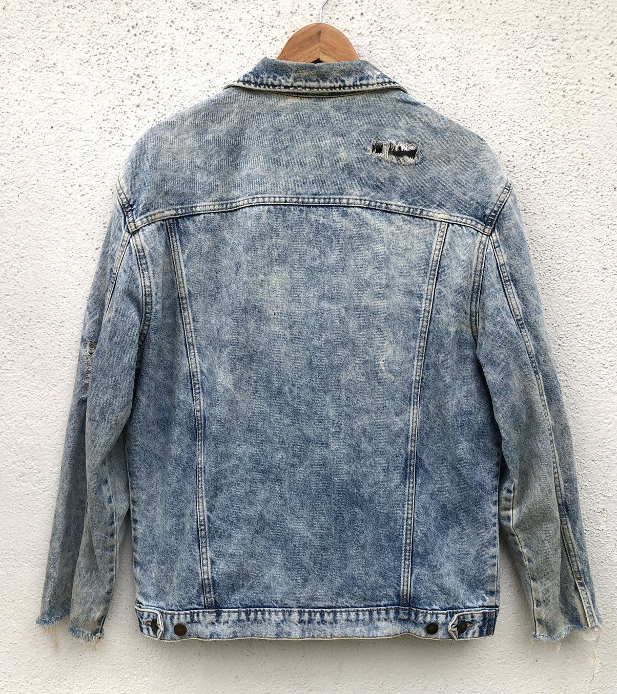H&M DIVIDED H&M Jeans Distressed Wash Blue Denim Jacket Size US L / EU 52-54 / 3 - 5 Thumbnail