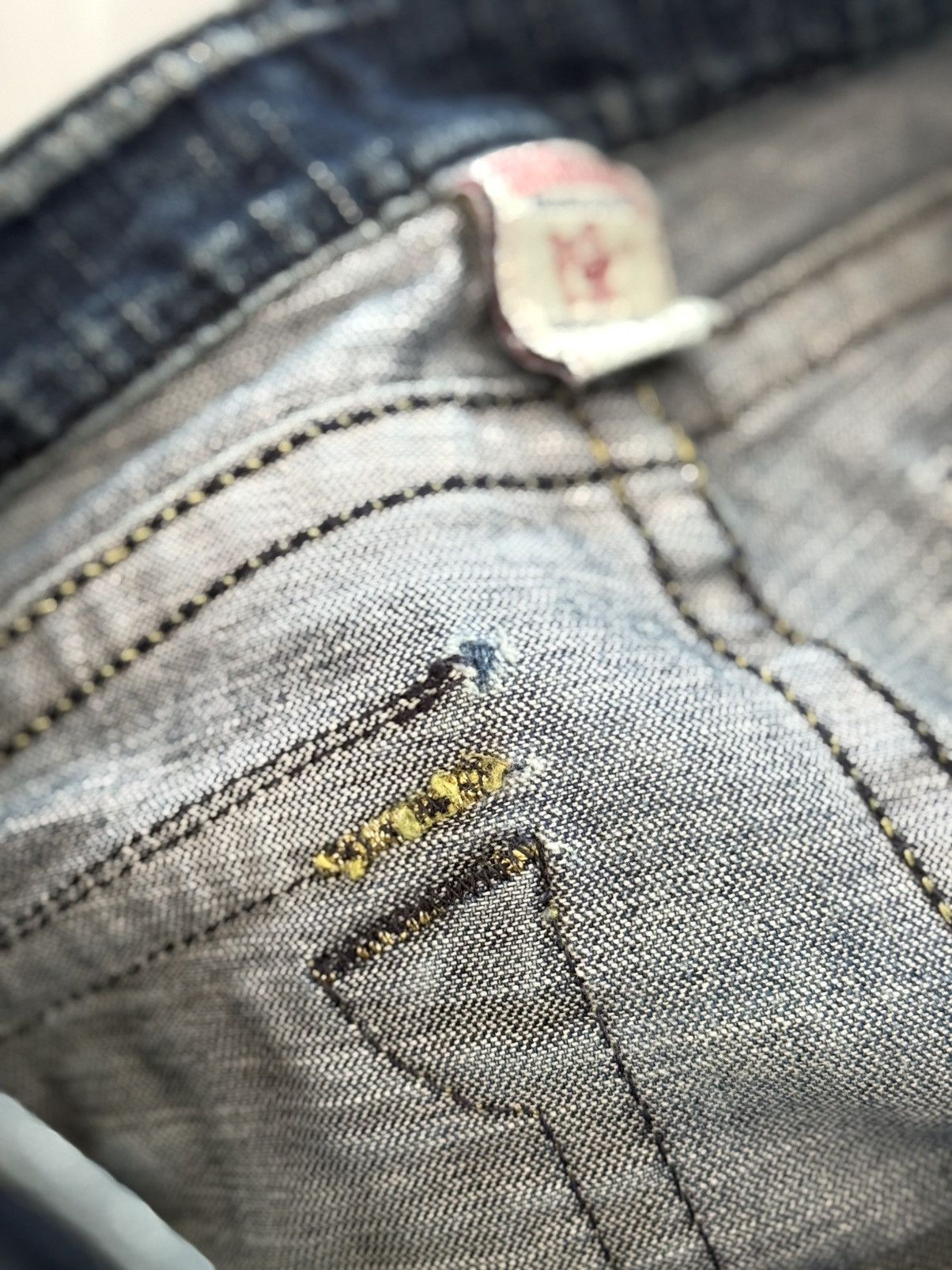 True Religion True Religion Rainbow Joey Washed Flared Bootcut Denim Jeans Size 27" / US 4 / IT 40 - 19 Thumbnail
