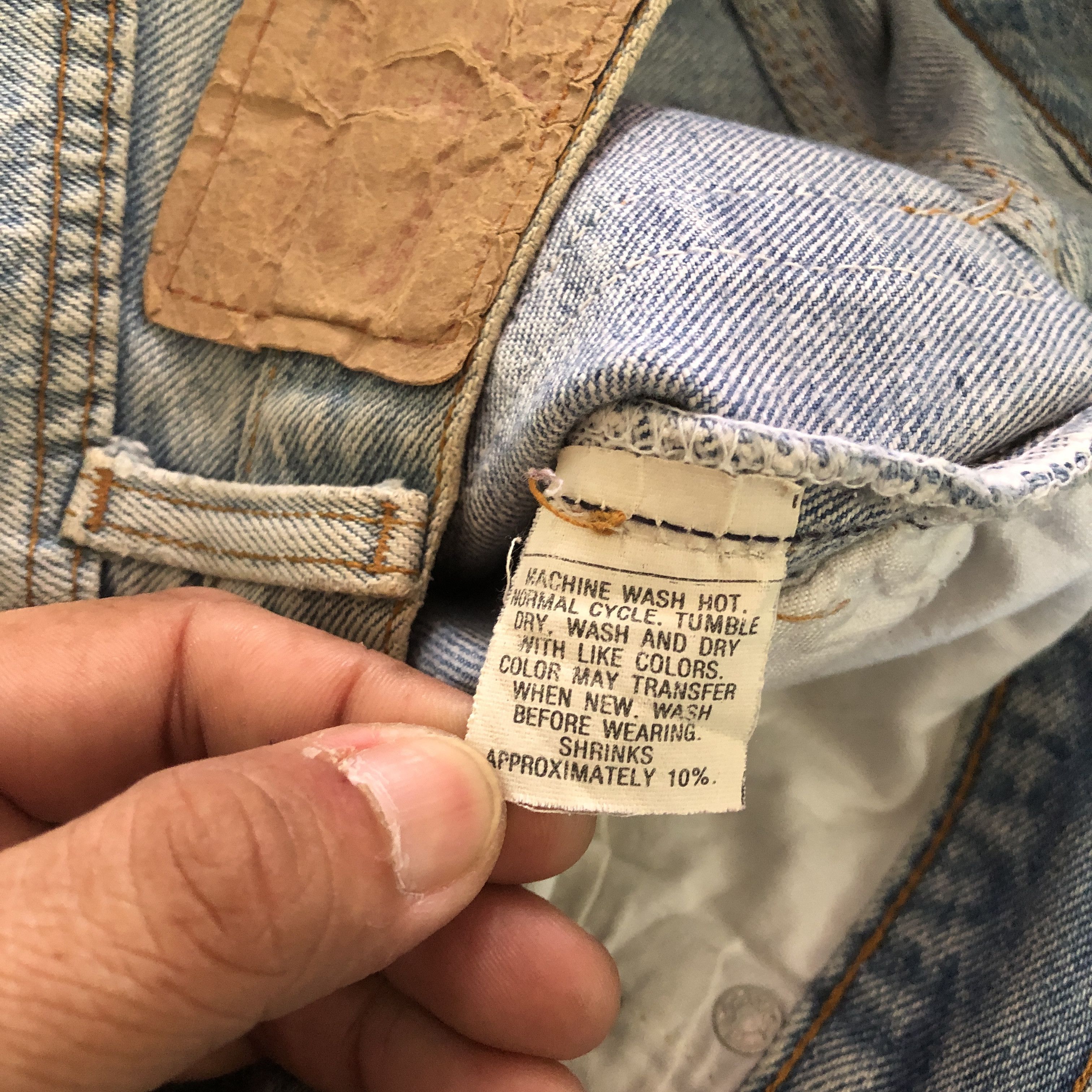 Levi's Vintage 80s Levis 501 Faded Light Wash Jeans Levi's Denim Size 28" / US 6 / IT 42 - 8 Thumbnail