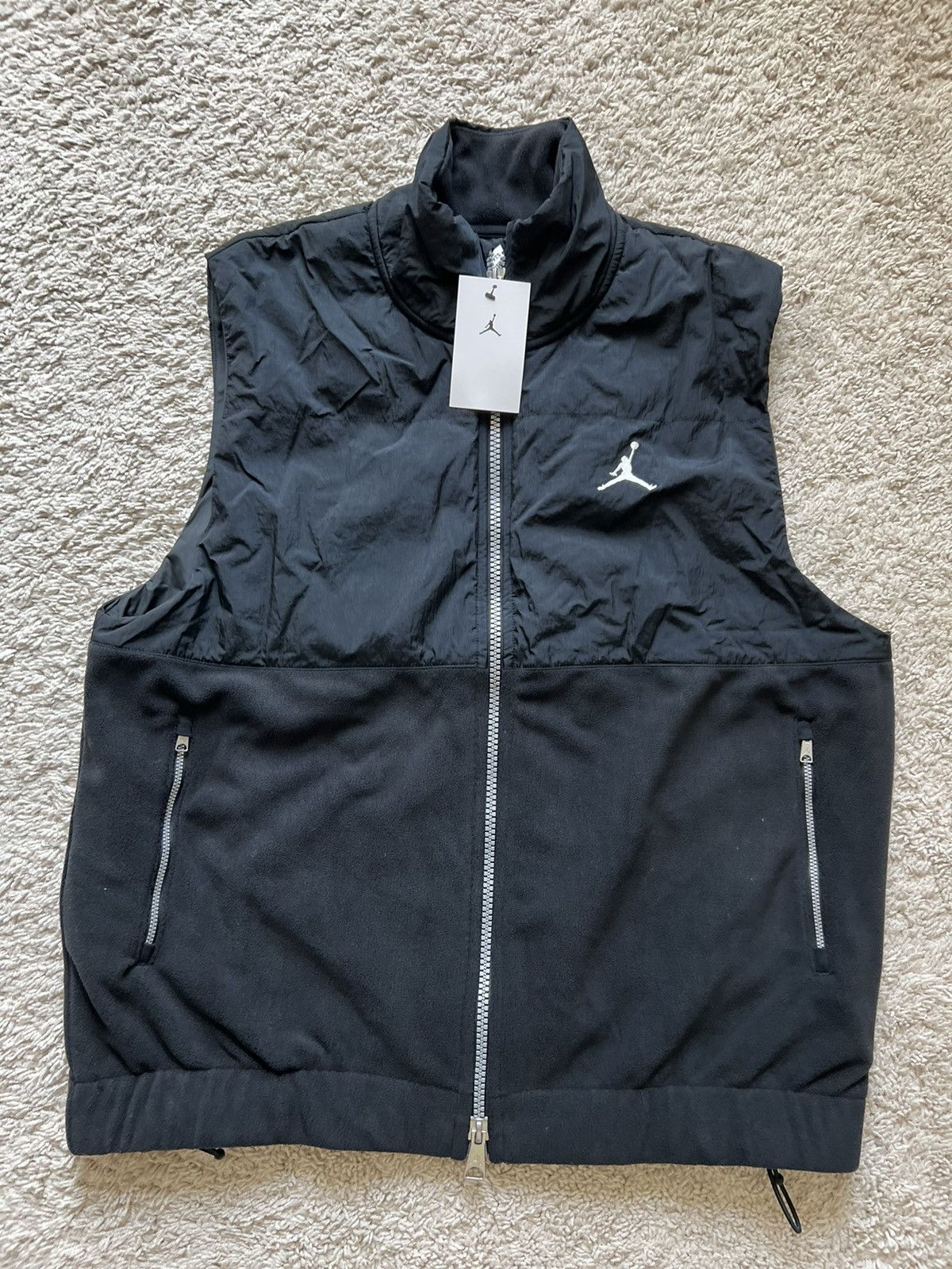 Jordan Brand Nike Air Jordan Essentials Winter Vest Black Size US M / EU 48-50 / 2 - 5 Thumbnail