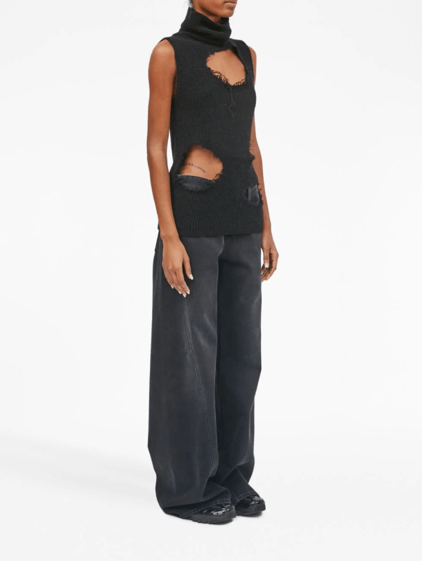 Maison Margiela BNWT AW23 MAISON MARGIELA MM6 DISTRESSED SWEATER XS Size XS / US 0-2 / IT 36-38 - 14 Thumbnail
