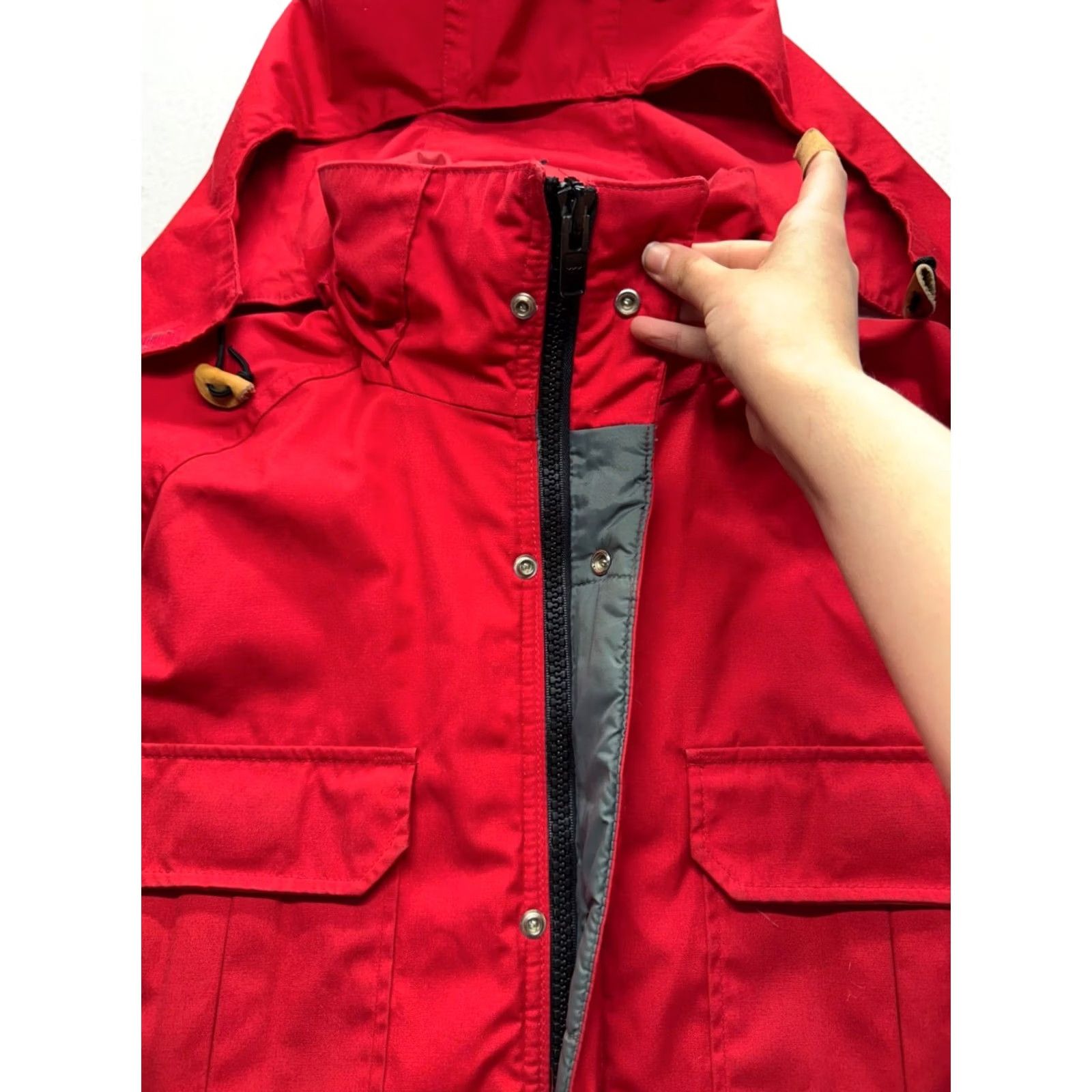Vintage VINTAGE Woolrich Jacket Hooded Parka Mens M Red Woolrich Parka Jacket Hooded Mens M Red 90s Fall Winter Jacket Womens/Mens? Size US M / EU 48-50 / 2 - 3 Thumbnail