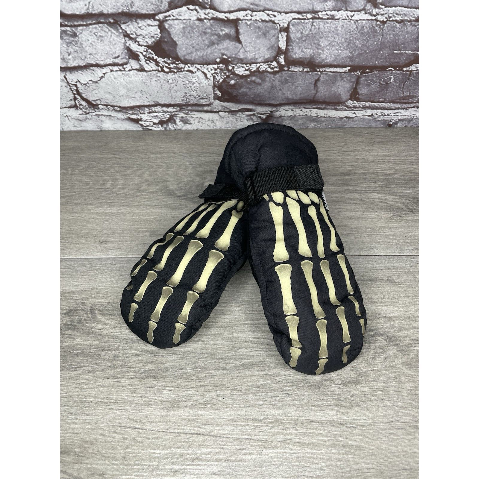 CPS CHAPS N'ice Caps Waterproof & 3M Thinsulate Insulated Skull Kid's Size ONE SIZE - 2 Thumbnail