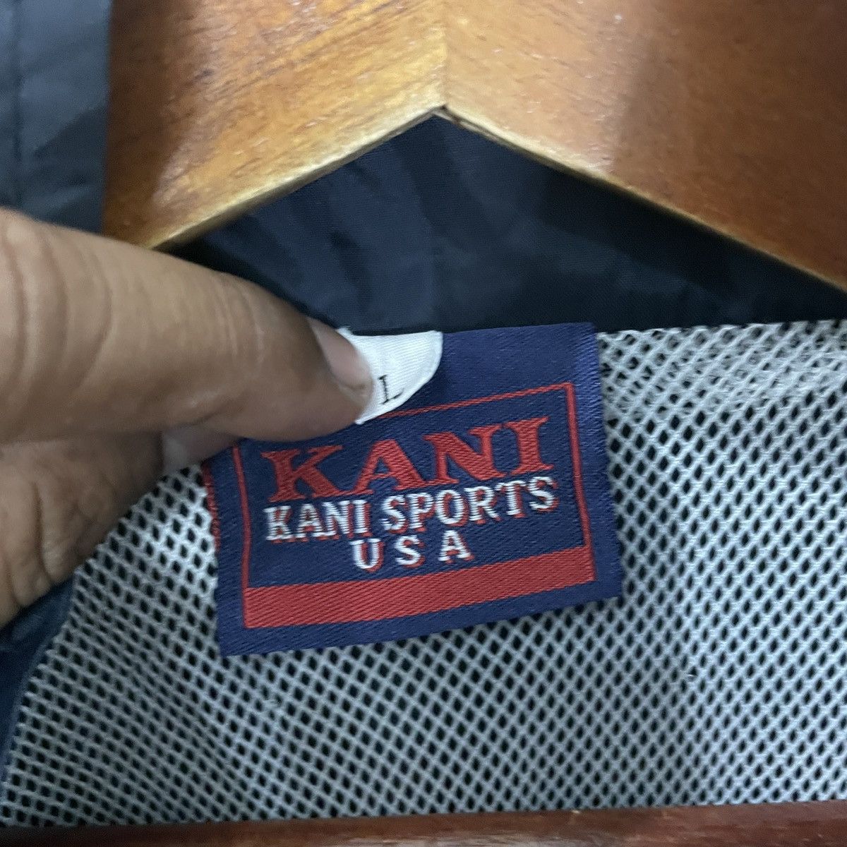 Karl Kani Vintage Karl Kani Sports Windbraker Jacket Size US XL / EU 56 / 4 - 5 Thumbnail
