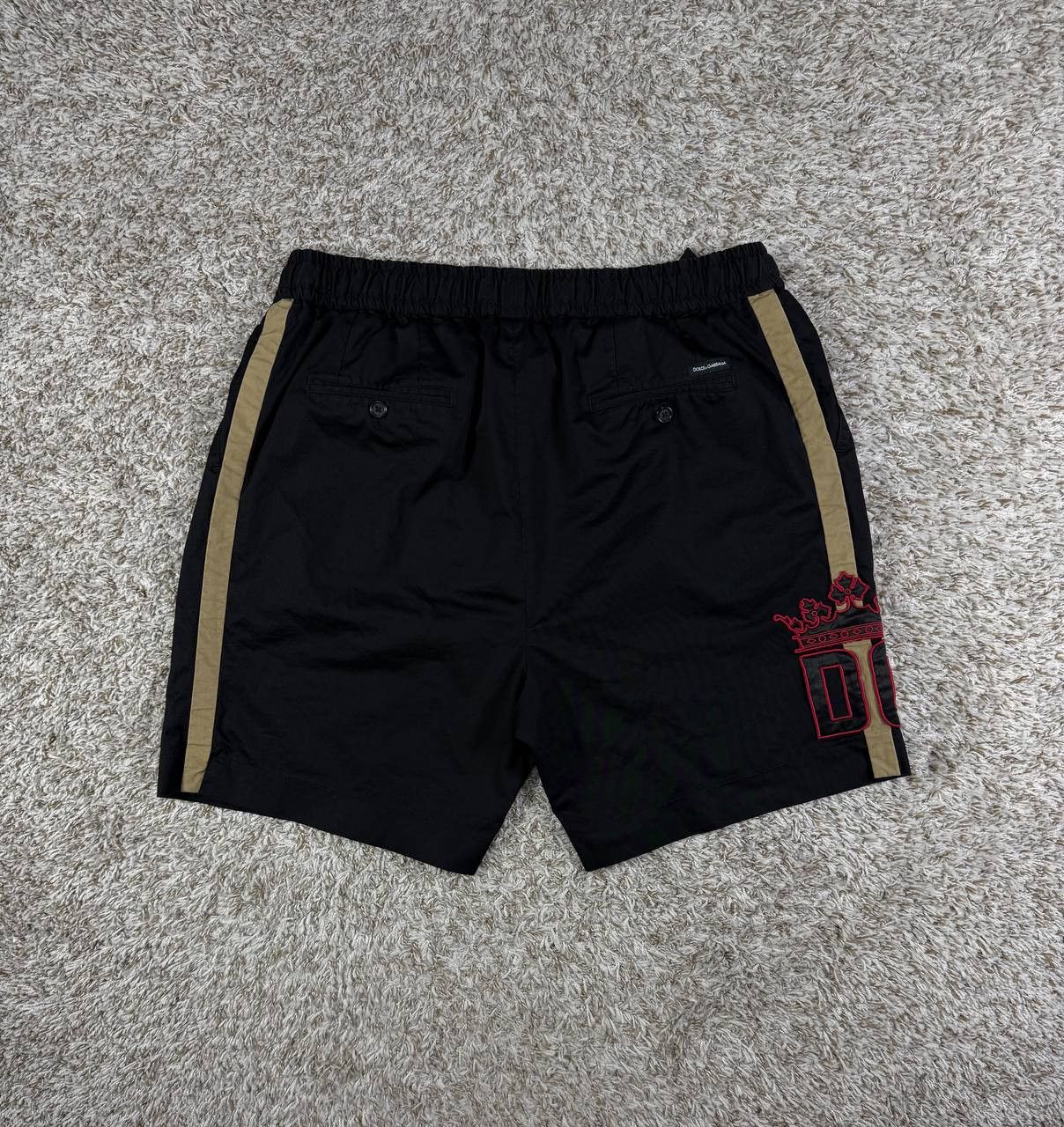 Dolce & Gabbana Dolce & Gabbana DG Crown Logo Bermuda Shorts Sweatshorts Size US 42 / EU 58 - 15 Thumbnail