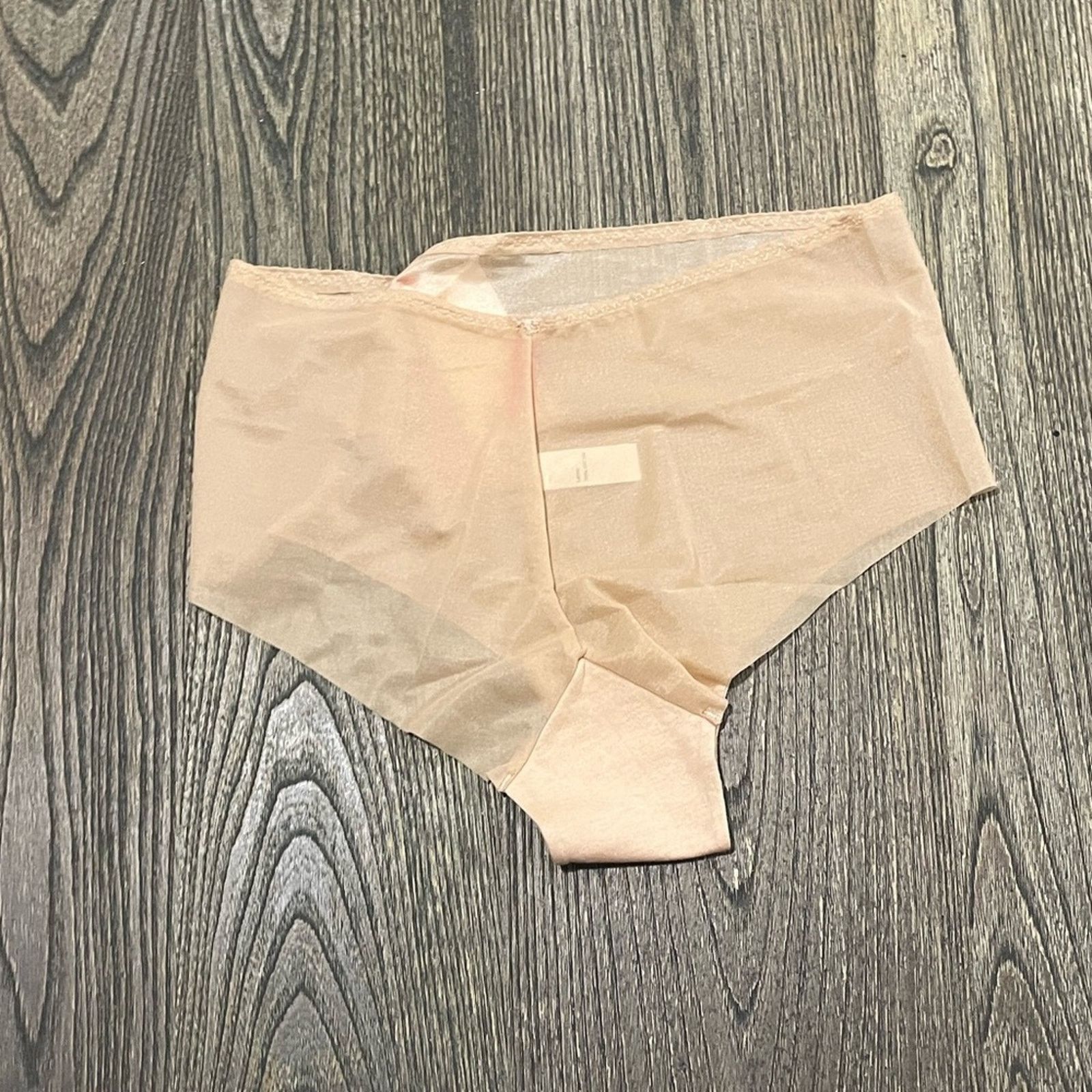 Spanx NWT Spanx Skinny Britches Hipster Panty Sheer Nude Size M Size ONE SIZE - 6 Thumbnail
