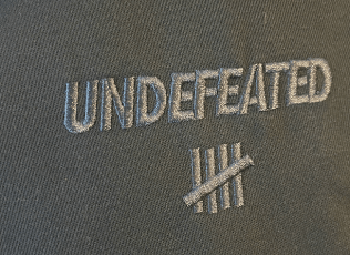 Undefeated Undefeated Cotton Straight Leg Chino Style City Trouser Size US 32 / EU 48 - 2 Thumbnail