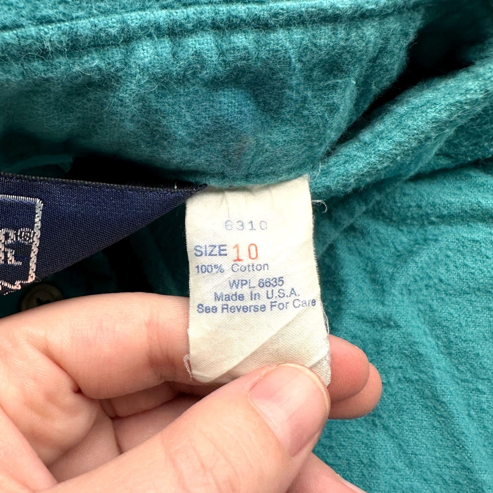 Vintage VINTAGE Woolrich Woman Chamois Flannel Shirt Womens 10 Medium Long Sleeve Teal Green 90s Outdoor Casual Button-Up Women Size M / US 6-8 / IT 42-44 - 4 Thumbnail