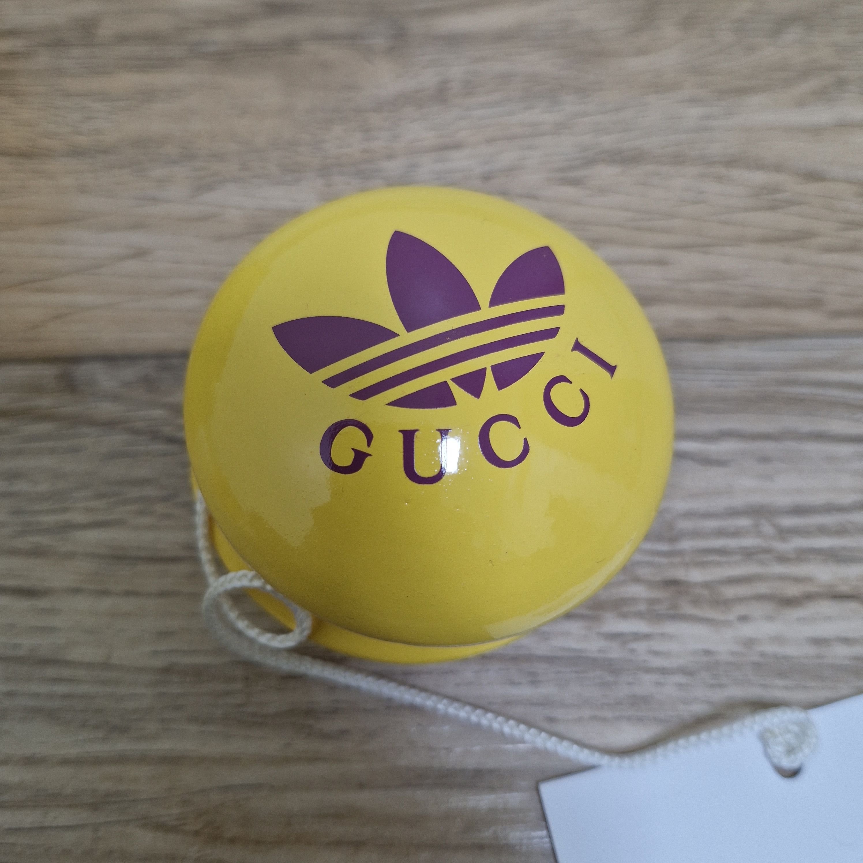 GUCCI アディダス コラボ ヨーヨー 希少】GUCCI × Adidas グッチ アディダス ヨーヨー - メルカリ