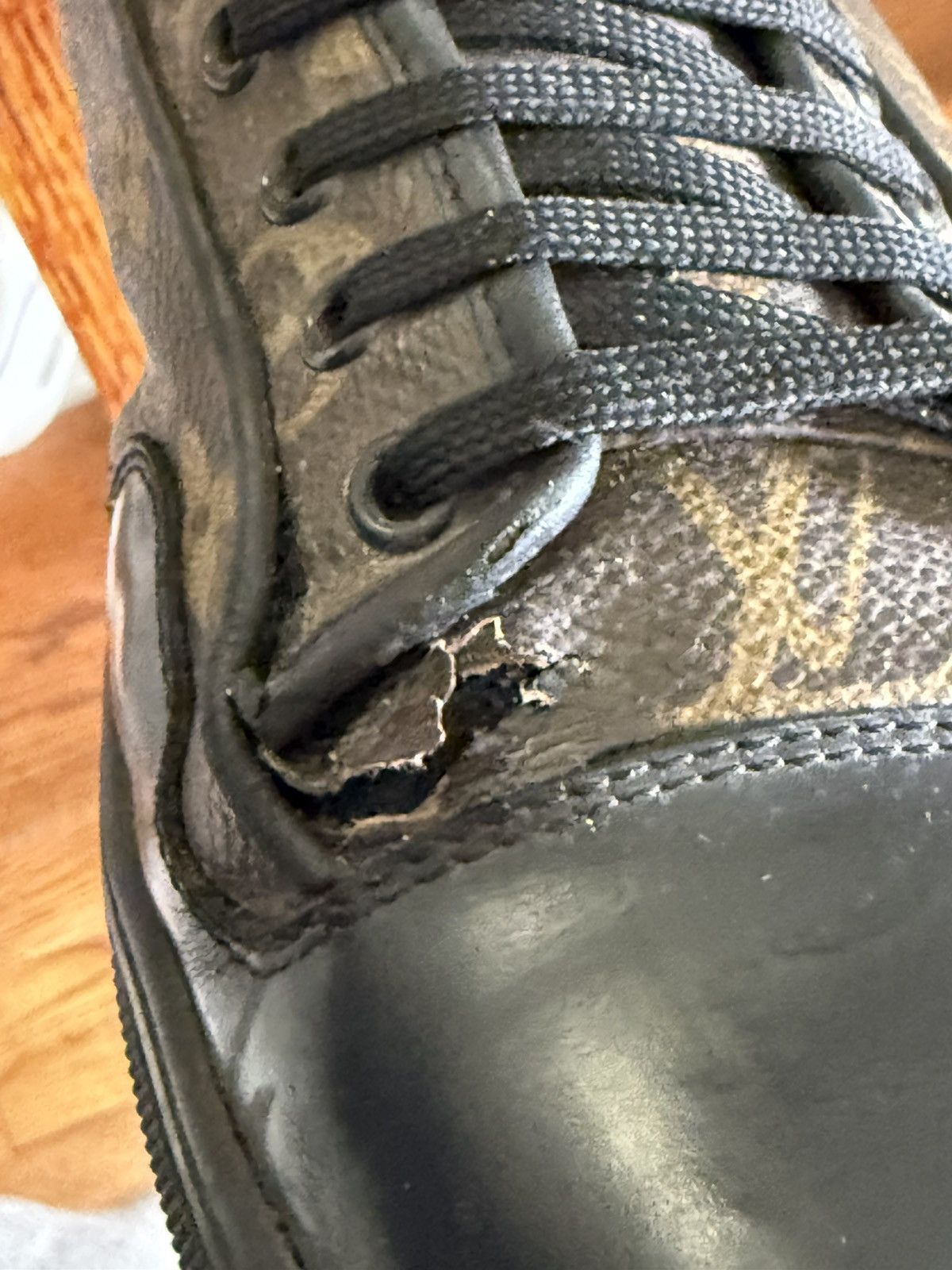 Louis Vuitton Louis Vuitton Calfskin Monogram Slalom Sneakers Leather Size US 9.5 / EU 42-43 - 24 Thumbnail