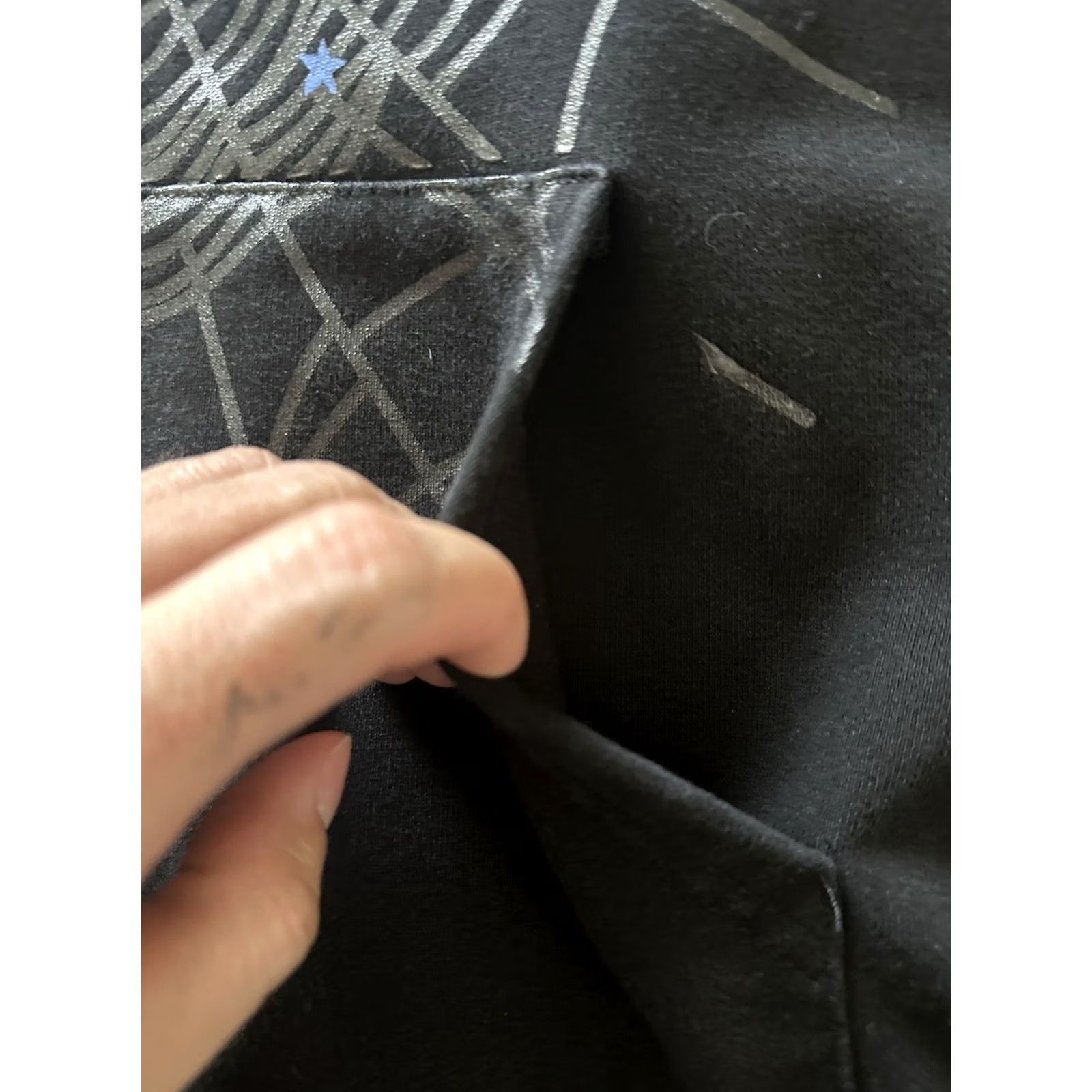 Pinko Sp5der Hoodie Black V2 Size Large Pullover Cotton Fleece Long Sleeve Mens Regular 22.5” Chest 27” Length Black Size US L / EU 52-54 / 3 - 3 Thumbnail