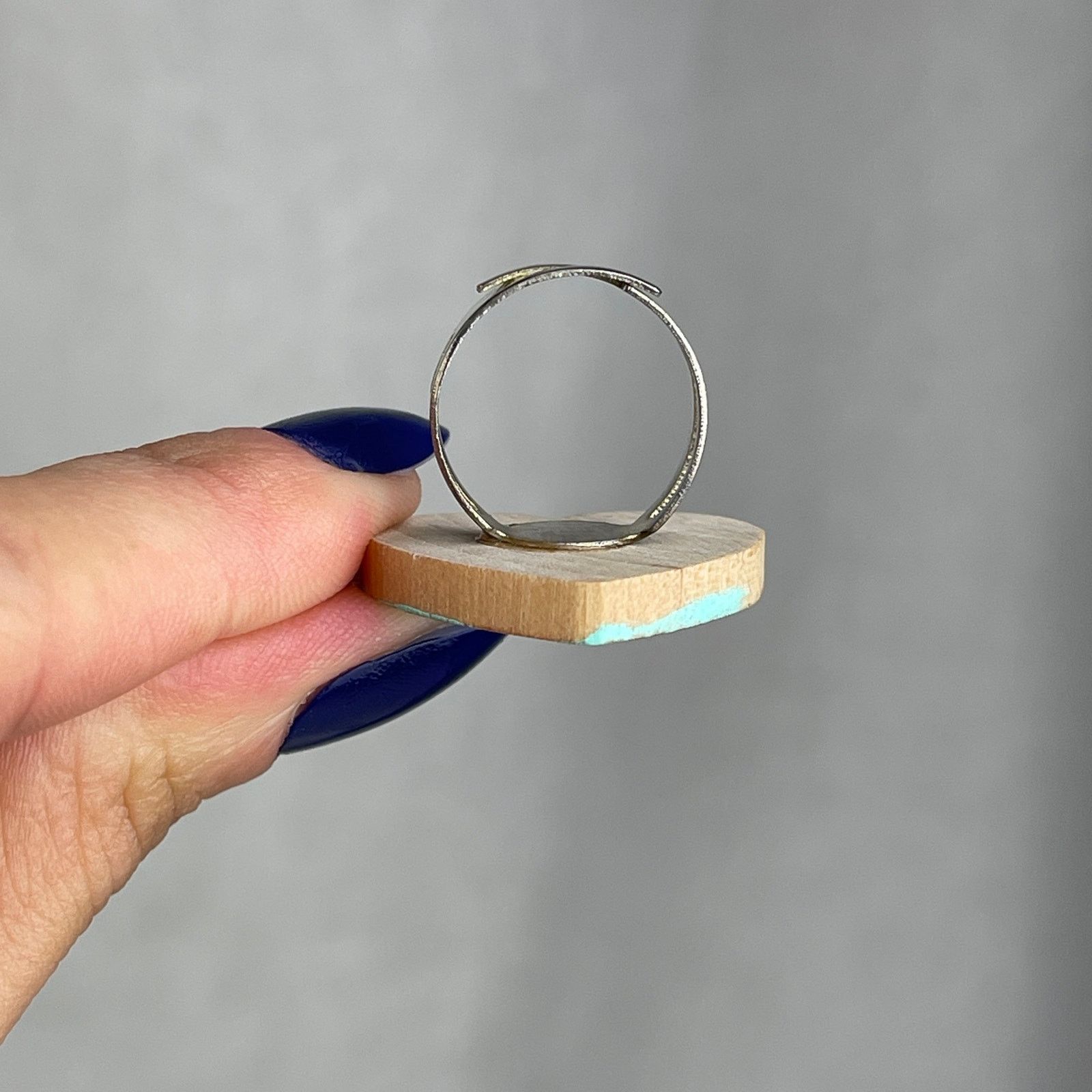 Handmade Steppie Co. Wooden Heart Adjustable Ring Mint Green Striped Size ONE SIZE - 20 Thumbnail