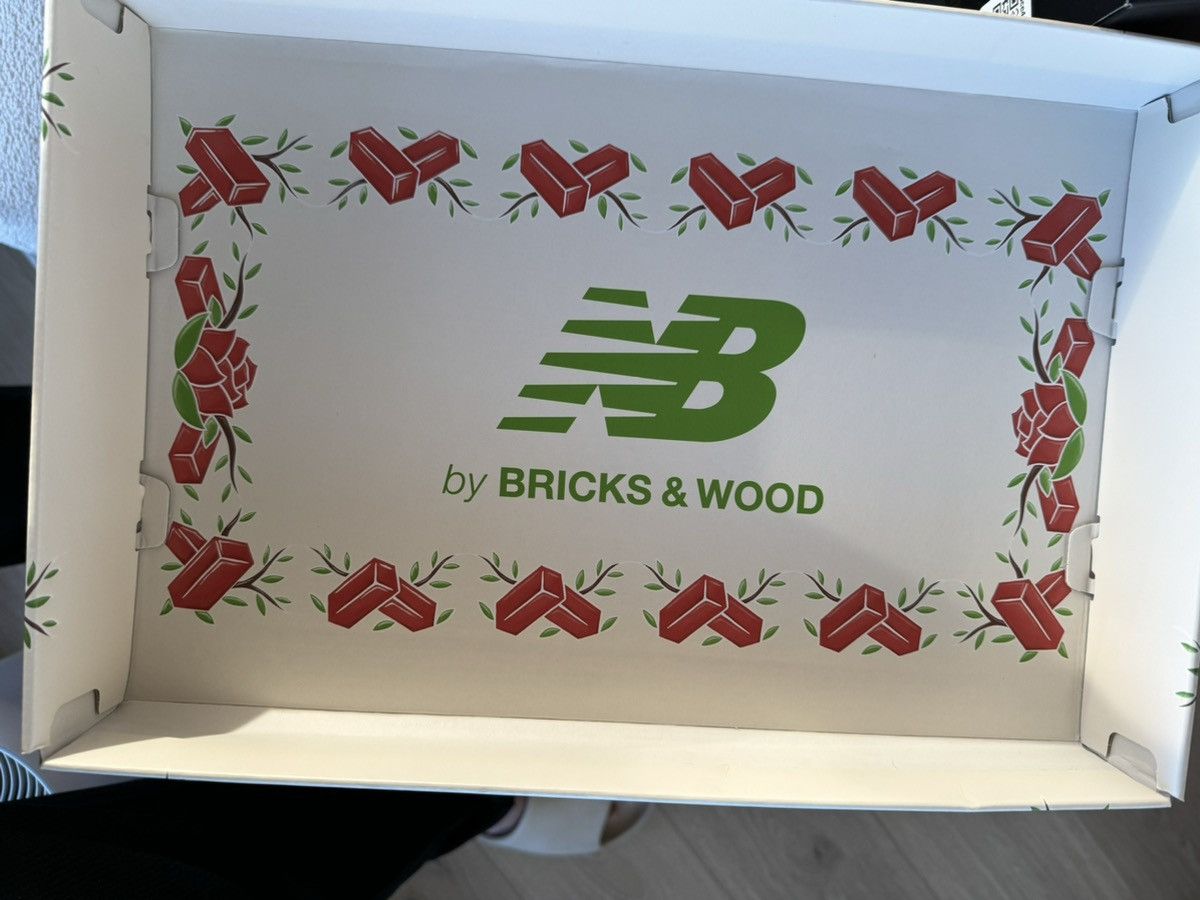 New Balance New Balance x Bricks & Wood 9060 Size US 11 / EU 44 - 6 Thumbnail