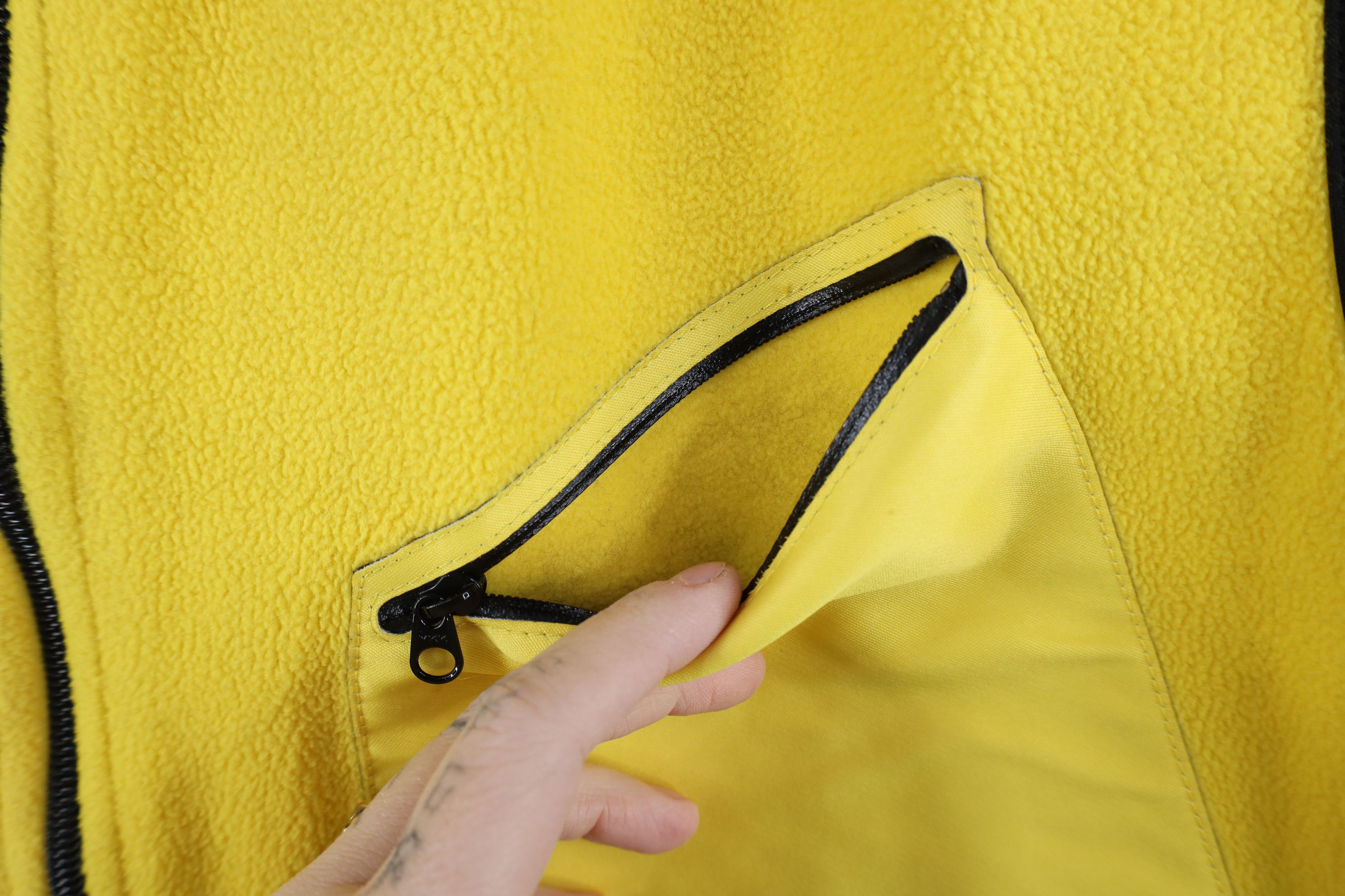 Tommy Hilfiger Vintage Tommy Hilfiger Full Zip Fleece Vest Jacket Yellow Size US L / EU 52-54 / 3 - 6 Thumbnail