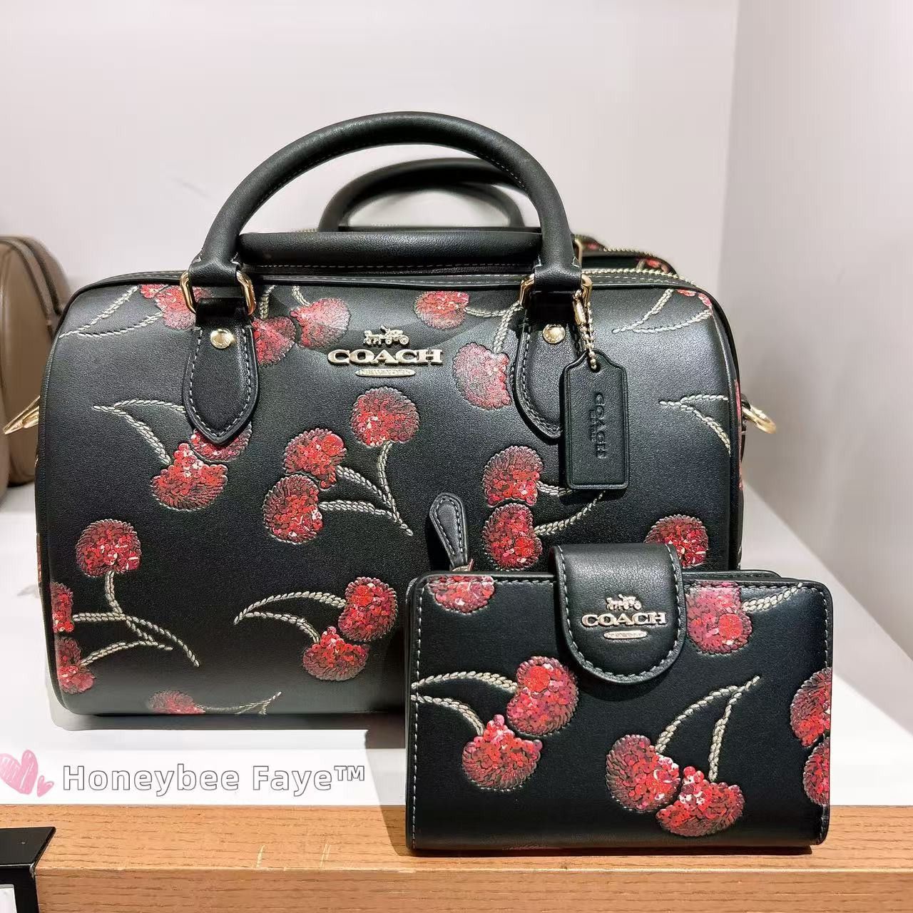 Coach NWT Coach Medium Corner Zip Wallet With Cherry Print CDF10 Size ONE SIZE - 6 Thumbnail