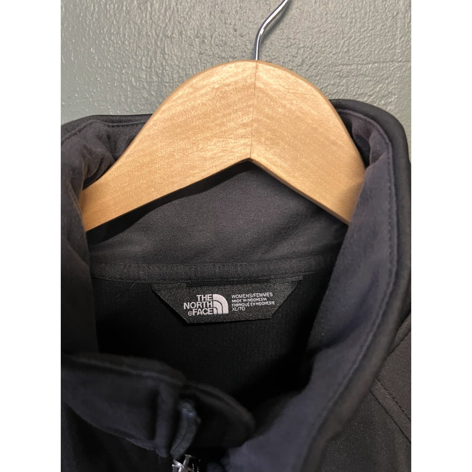 The North Face The North Face Women's Jacket Ridgeline Black XL NWT Embroidered Logo Windbreaker Zip Pockets Active Size XL / US 12-14 / IT 48-50 - 3 Thumbnail