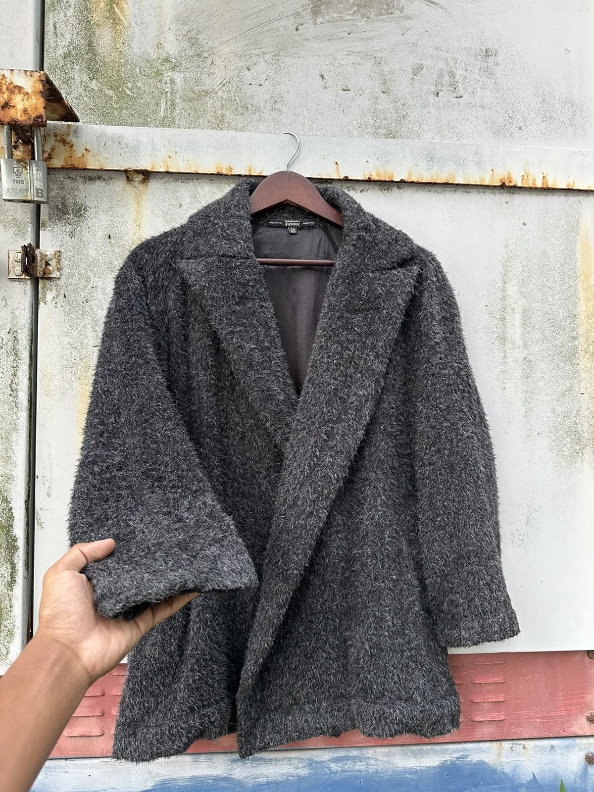 Gianfranco Ferre Gianfranco Ferre Faux Fur Double Collar Jacket Size M / US 6-8 / IT 42-44 - 6 Thumbnail