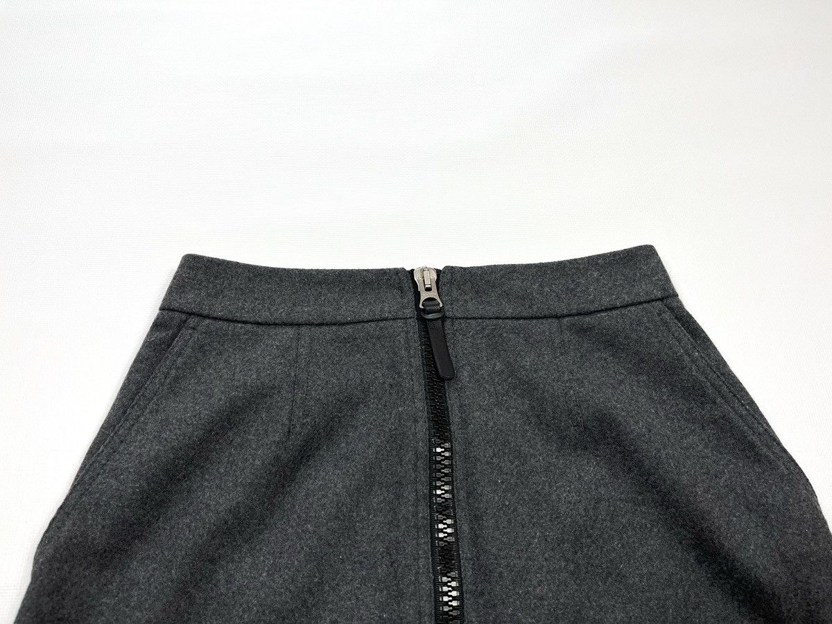 Acne Studios Acne Studios Suraya Flannel Mini Skirt Wool Size 34 Zip Gray Size 34" / US 12 / IT 48 - 2 Thumbnail
