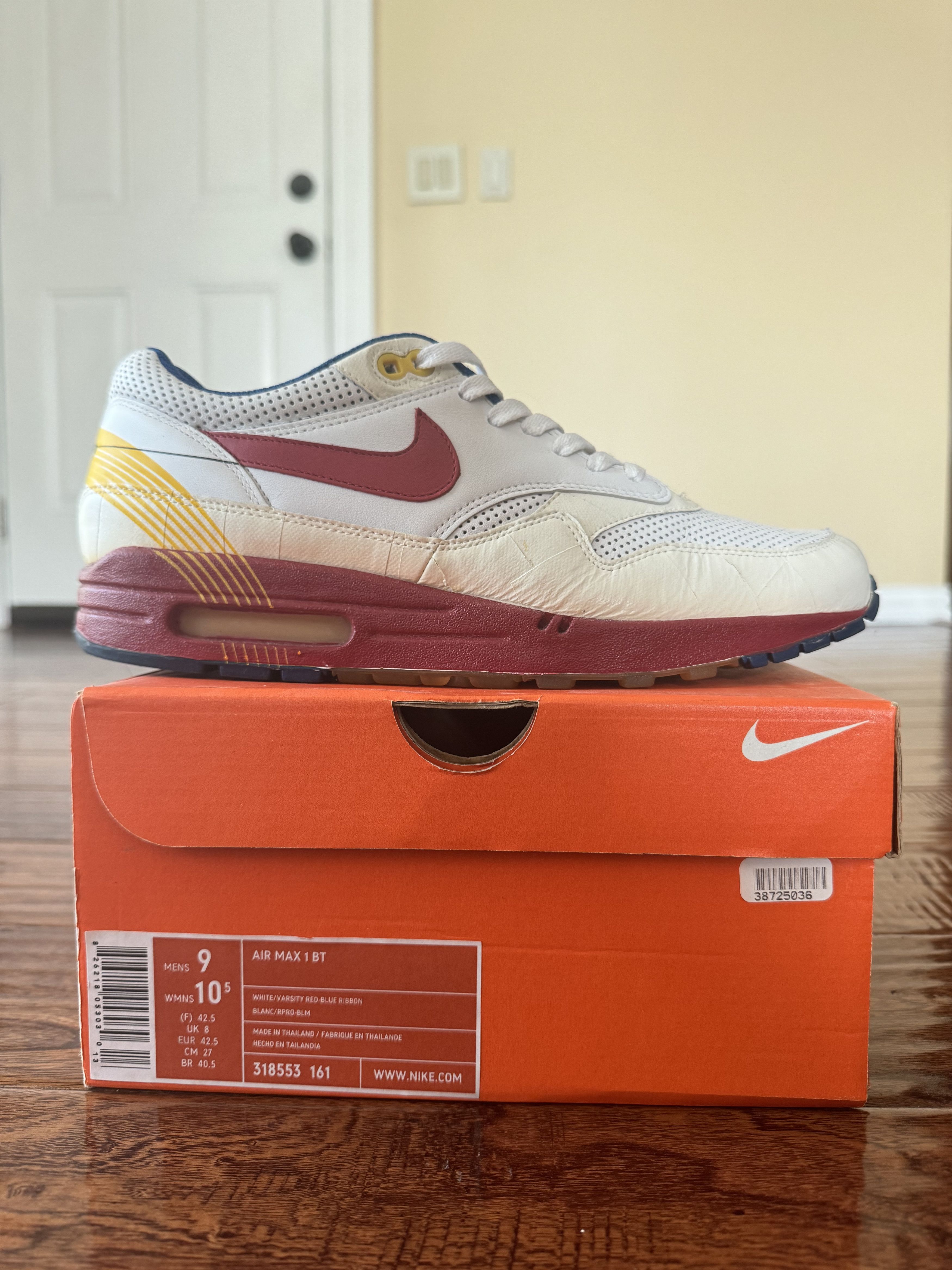Nike Nike Air Max 1 BT "1984 Olympics High Jump Record" 2007 Size US 9 / EU 42 - 1 Thumbnail
