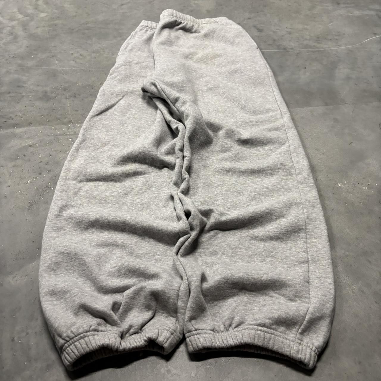 Japanese Brand × Vintage Crazy Vintage 90s Baggy Light Grey Streetwear Skater Style Sweatpants! Size US 36 / EU 52 - 3 Thumbnail