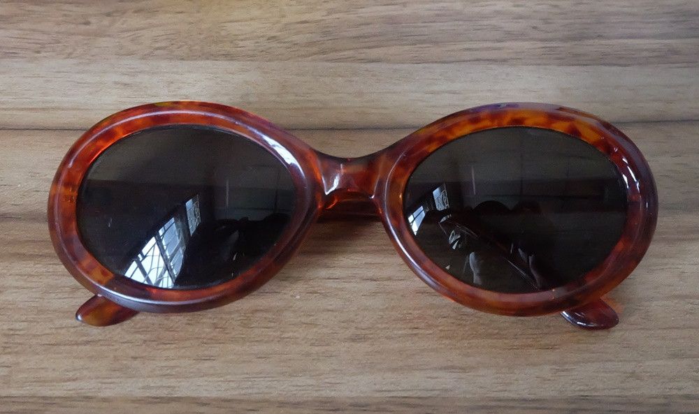 Designer Joanna Sunglasses Size ONE SIZE - 2 Thumbnail