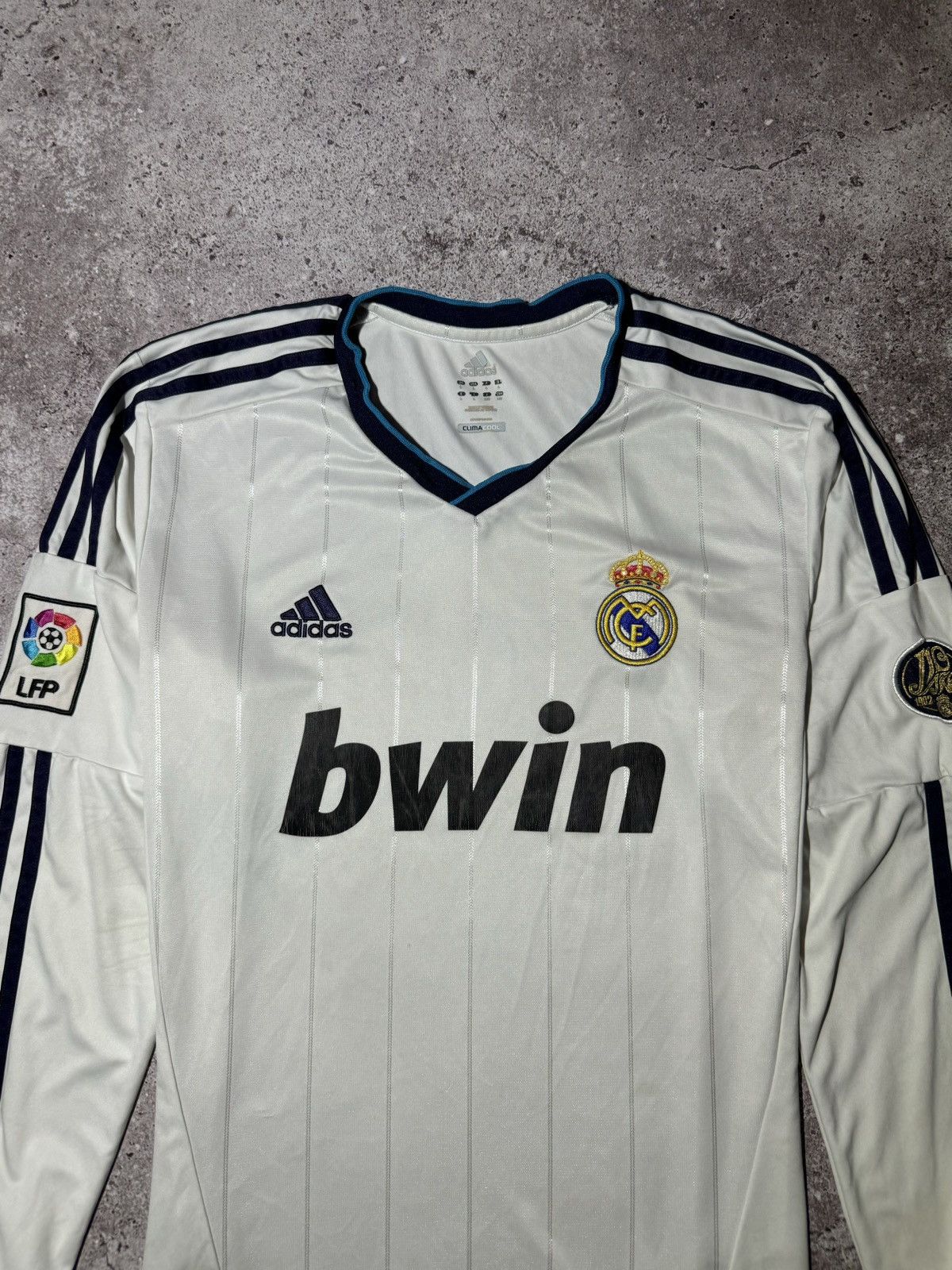 Adidas Real Madrid 2012 Adidas Soccer Jersey Football Long Sleeve Size US L / EU 52-54 / 3 - 3 Thumbnail