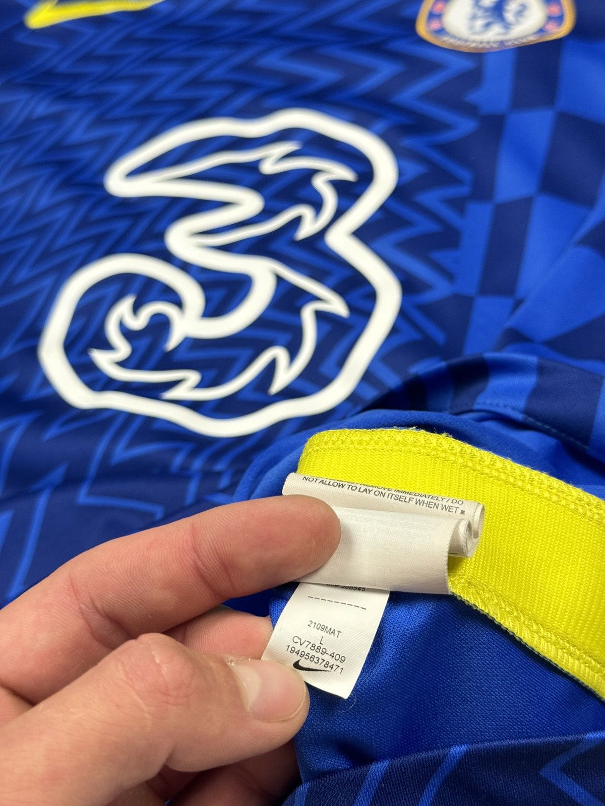 Chelsea Soccer Nike Chelsea 2021 Home Shirt Football Soccer Jersey Size L Size US L / EU 52-54 / 3 - 12 Thumbnail