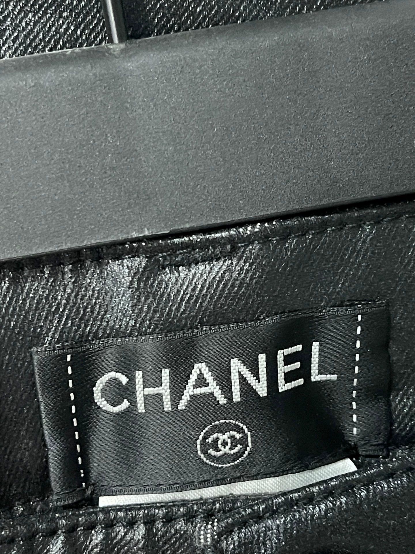 Chanel Chanel leather pants 34 99 new Size 25" / US 0 / IT 36 - 5 Thumbnail