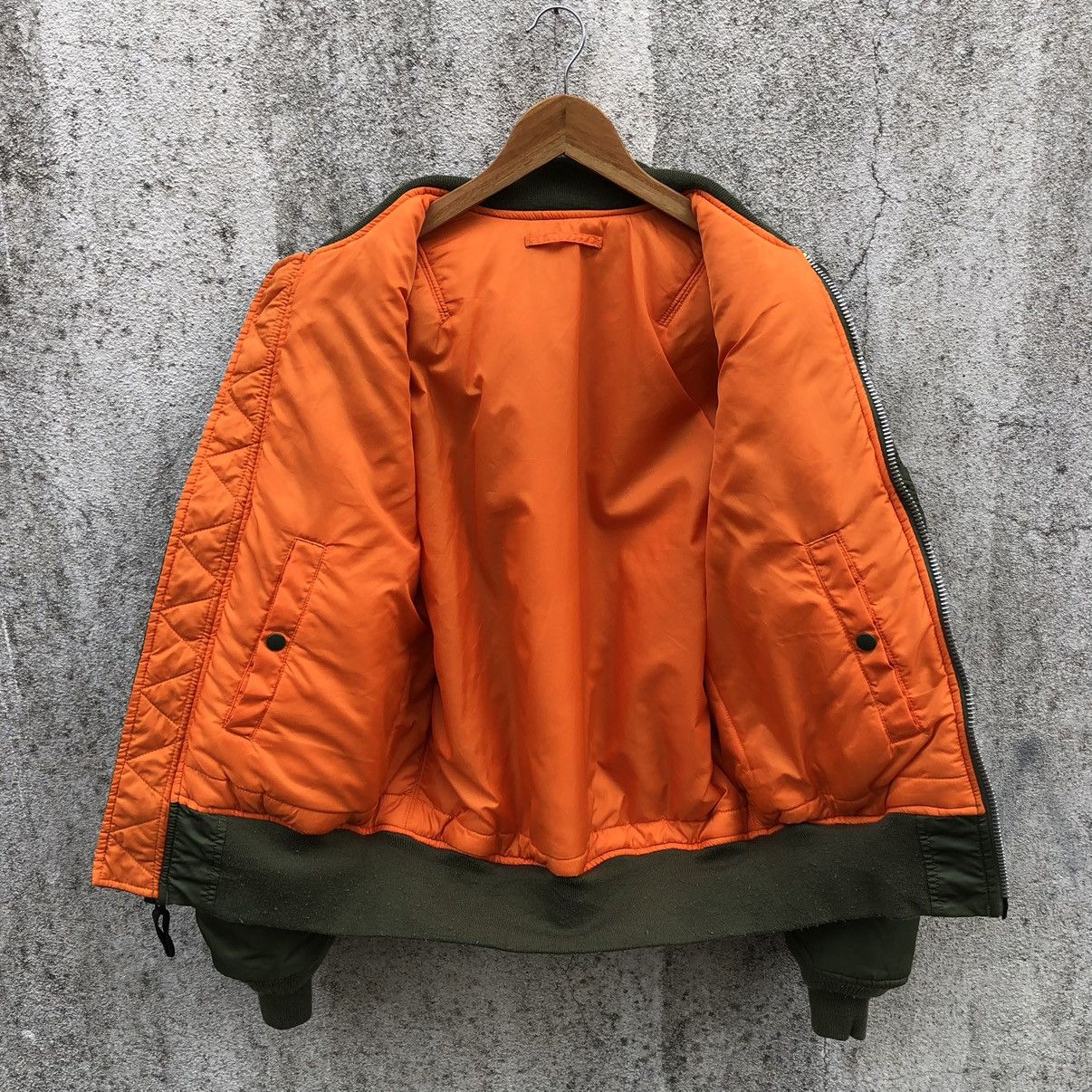 Alpha Industries Alpha Industries Flyers Man Intermediate Ma-1 Bomber Jacket Size US M / EU 48-50 / 2 - 18 Thumbnail