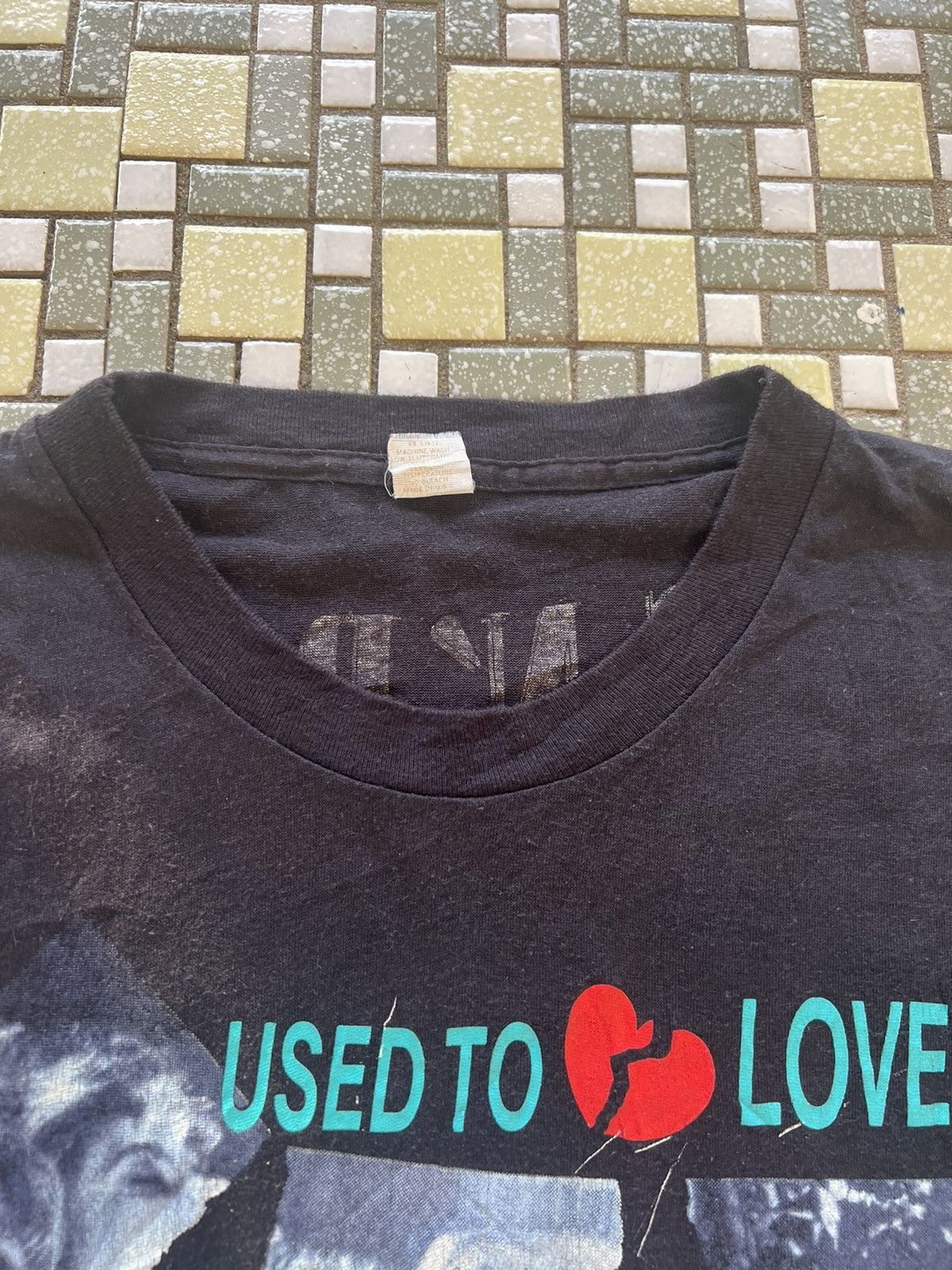 Band Tees Guns N Roses - Vintage 1989 Size US L / EU 52-54 / 3 - 24 Thumbnail