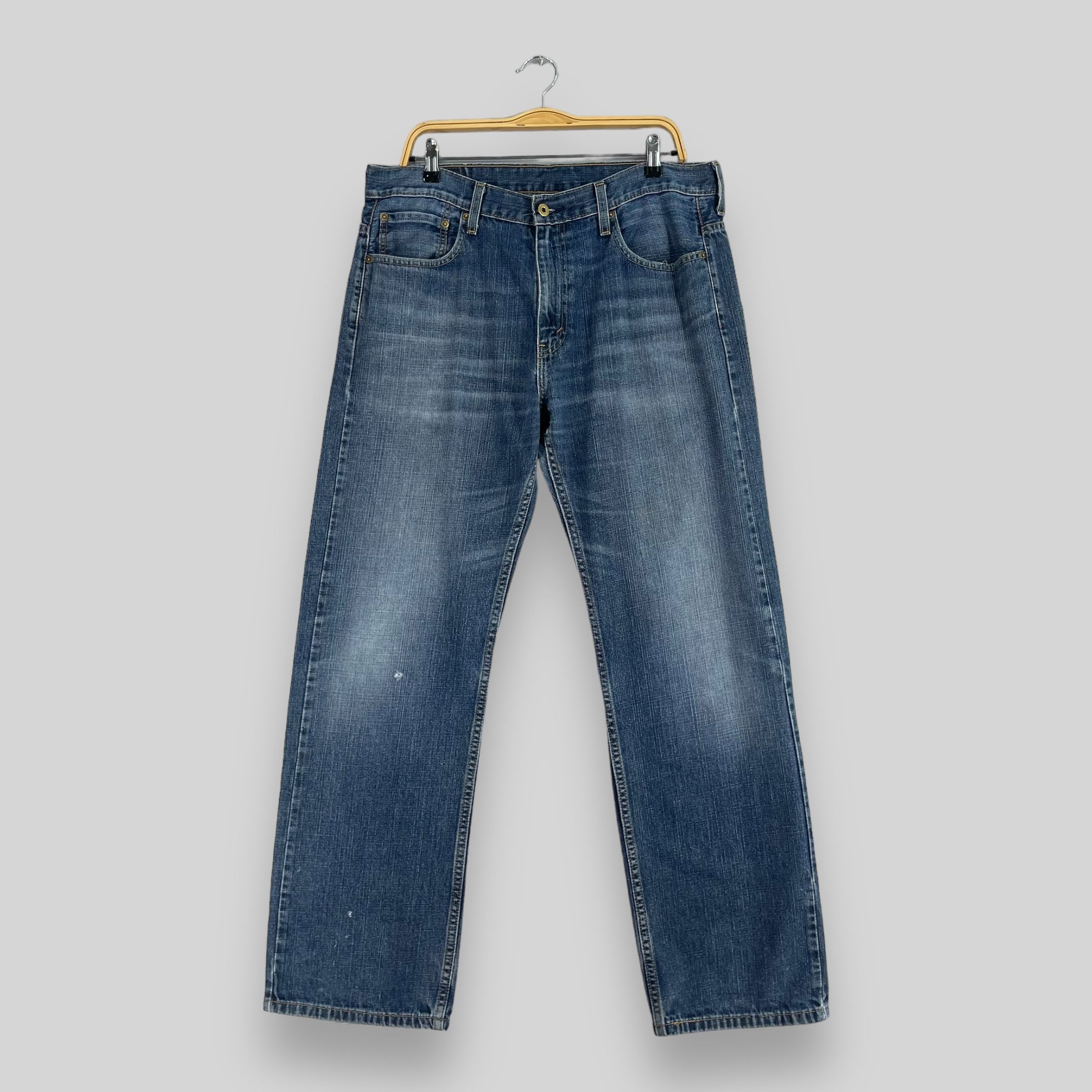 Levi's × Vintage W35 L31 Vintage Levis 569 Distressed Medium Washed Jeans Size US 35 - 1 Thumbnail