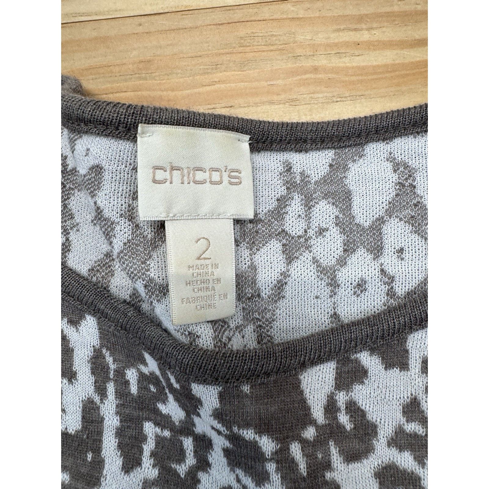 Chicos Chico's Womens Taupe Leopard Zip Pocket Sweater Size 2/L Size L / US 10 / IT 46 - 7 Thumbnail