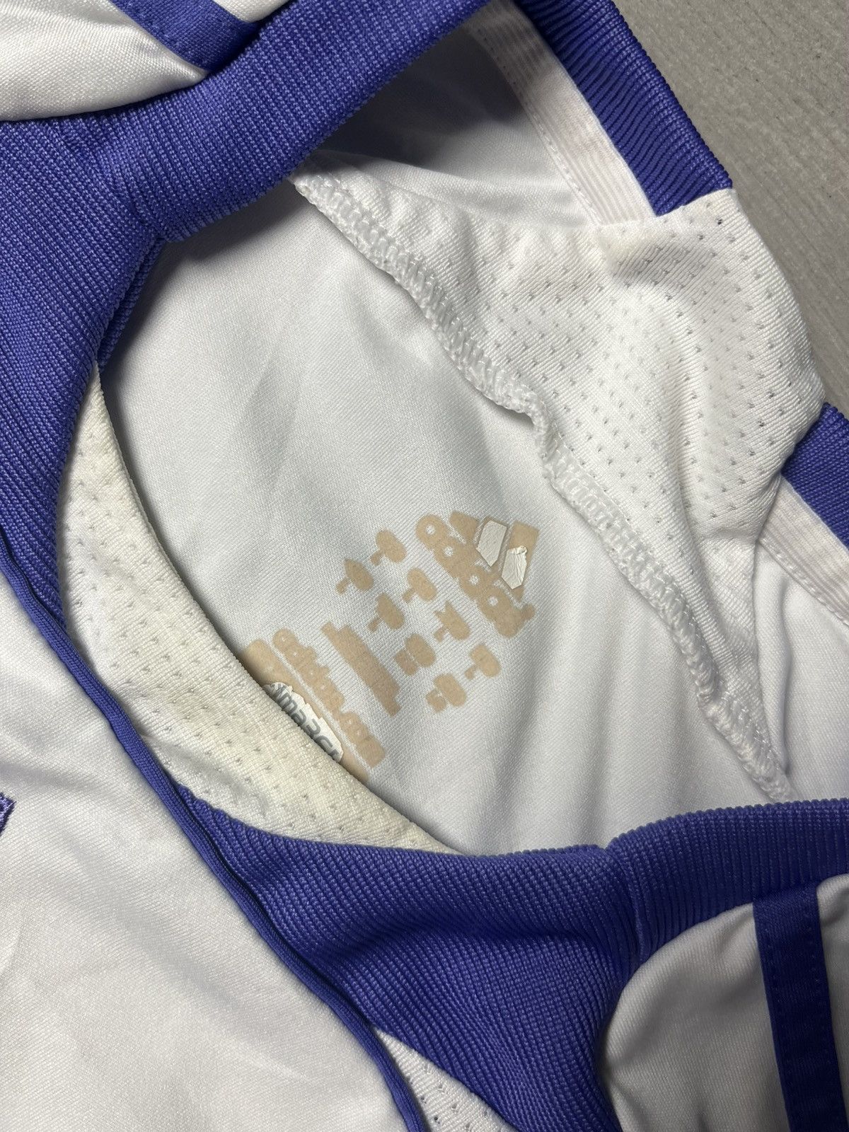 Adidas Real Madrid Home football shirt 2007 Soccer Adidas Jersey Size US L / EU 52-54 / 3 - 4 Thumbnail