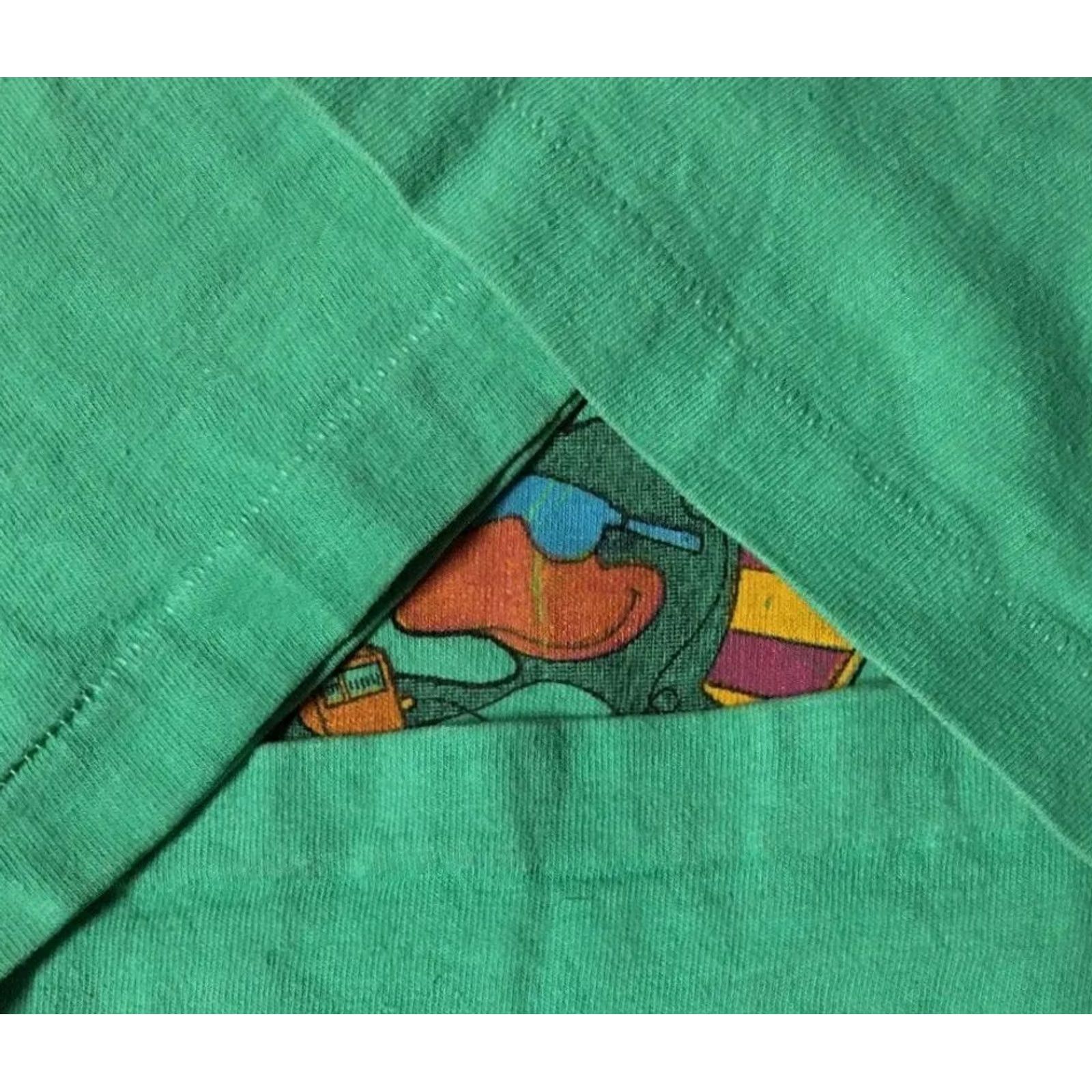 Vintage VINTAGE Arizona Winter Survivor Faded T-Shirt XL Green Funny Animal Duck Grunge Joke 80s 90s Mens XL USA United States Single Stitch Size XL Size US XL / EU 56 / 4 - 3 Thumbnail