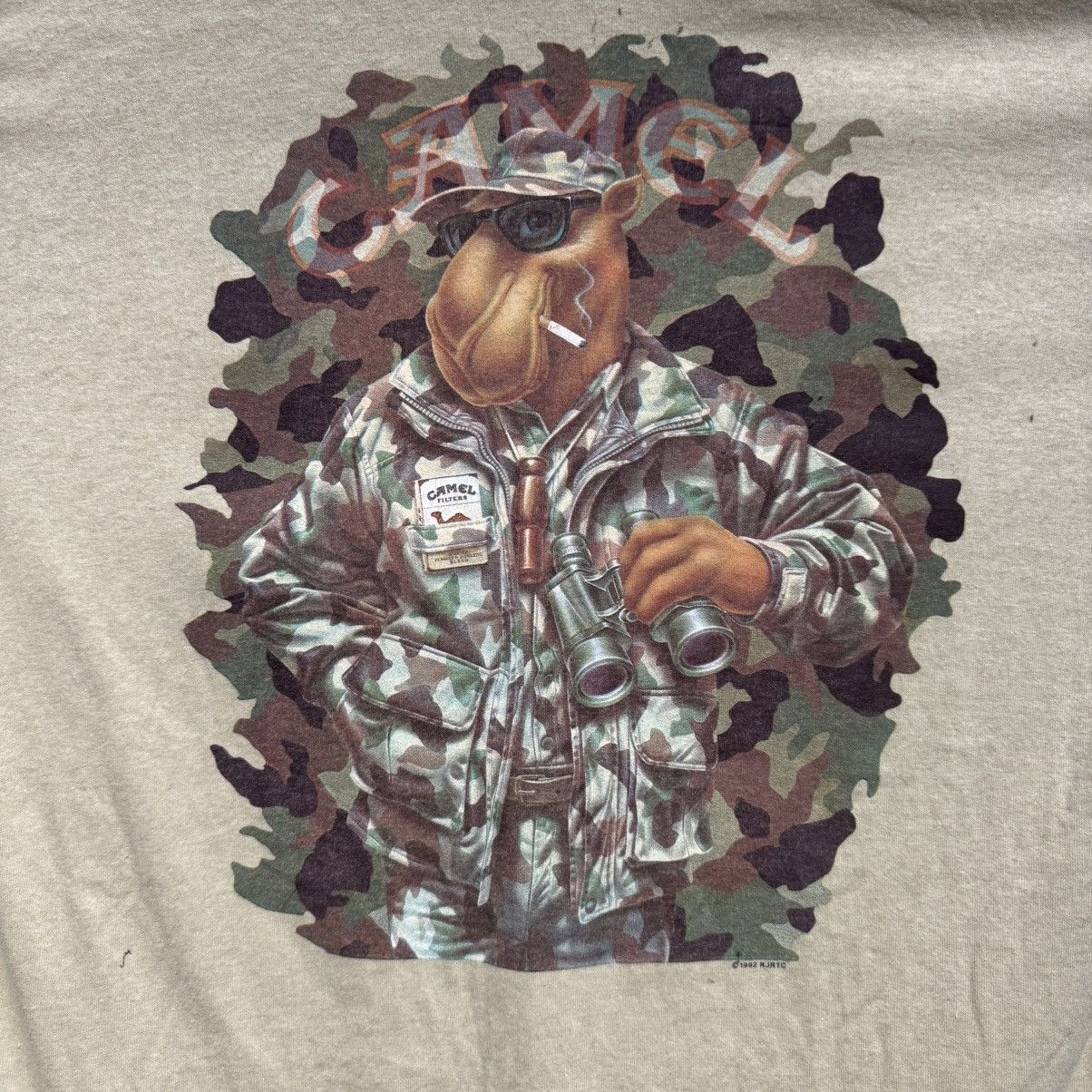 Other VINTAGE 1992 Camel Cigarettes Military camo Pocket Tee Size US XL / EU 56 / 4 - 7 Thumbnail