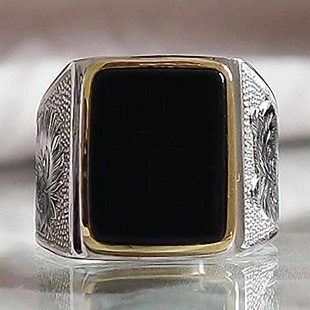 Designer Men's Retro Lion Black Square Onyx Silver Ring - Size 9 Size ONE SIZE - 1 Thumbnail