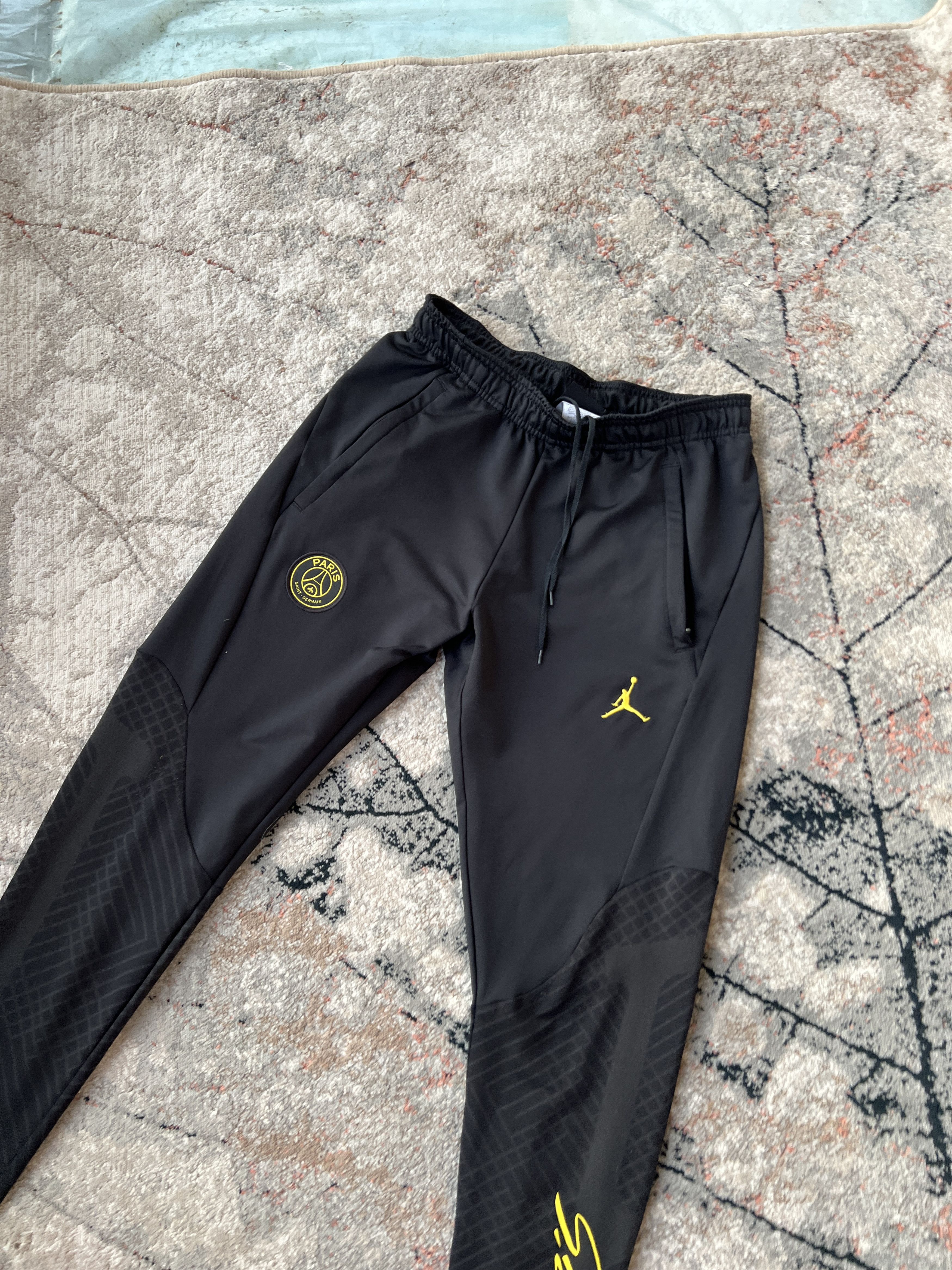 Jordan Brand Jordan PSG Football Sweatpants Size US 30 / EU 46 - 2 Thumbnail