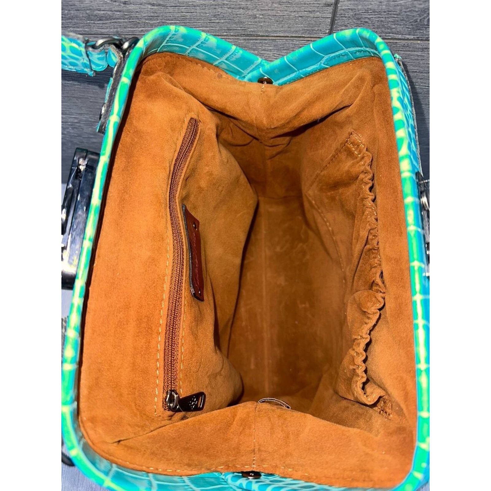 Patricia Nash Patricia Nash Leather Croc Embossed Frame green bag A386257 Size ONE SIZE - 3 Thumbnail