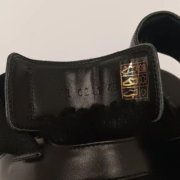 Givenchy Givenchy Marshmallow Hoya Shearling-Lined Suede Mules - EU44 Size US 11 / EU 44 - 13 Thumbnail