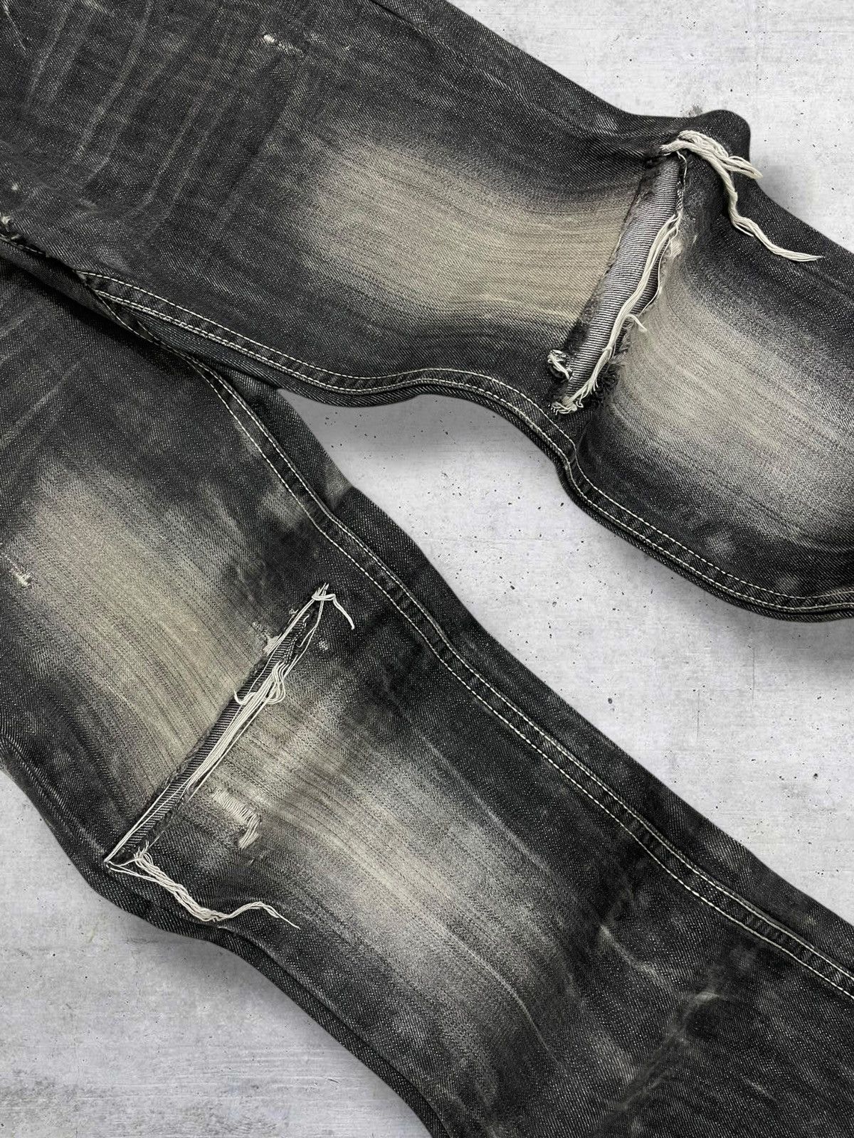 If Six Was Nine VINTAGE DISTRESS WHISKERING GRUNGE AESTHETIC SEMANTIC DENIM Size US 29 - 5 Thumbnail