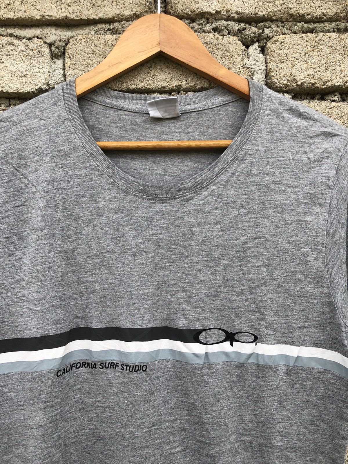 Vintage Vintage Y2K Ocean Pacific Surf Studio Peace Project Tee Size US M / EU 48-50 / 2 - 4 Thumbnail