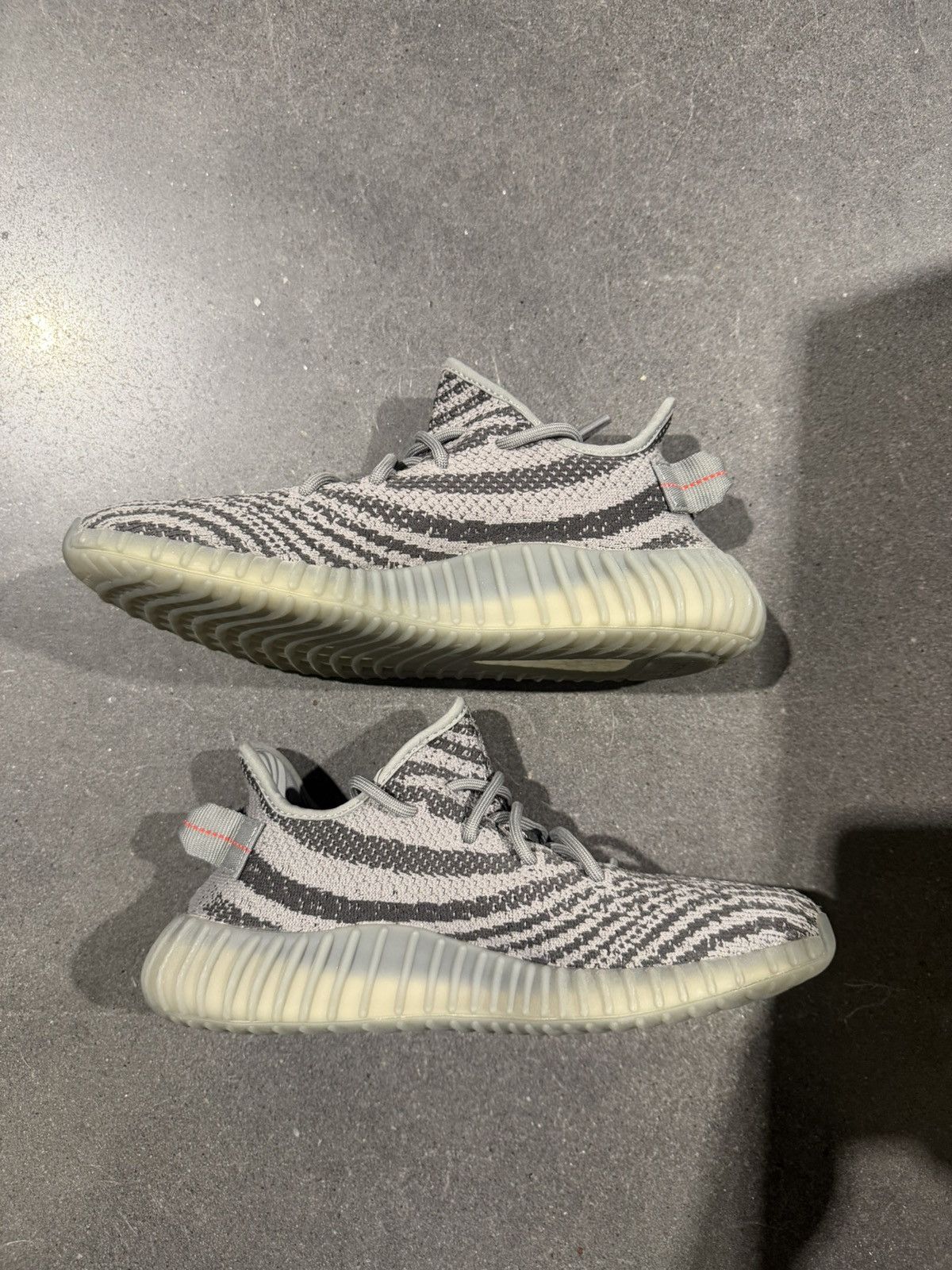 Yeezy YEEZY beluga 2.0 Size US 8 / EU 41 - 2 Thumbnail